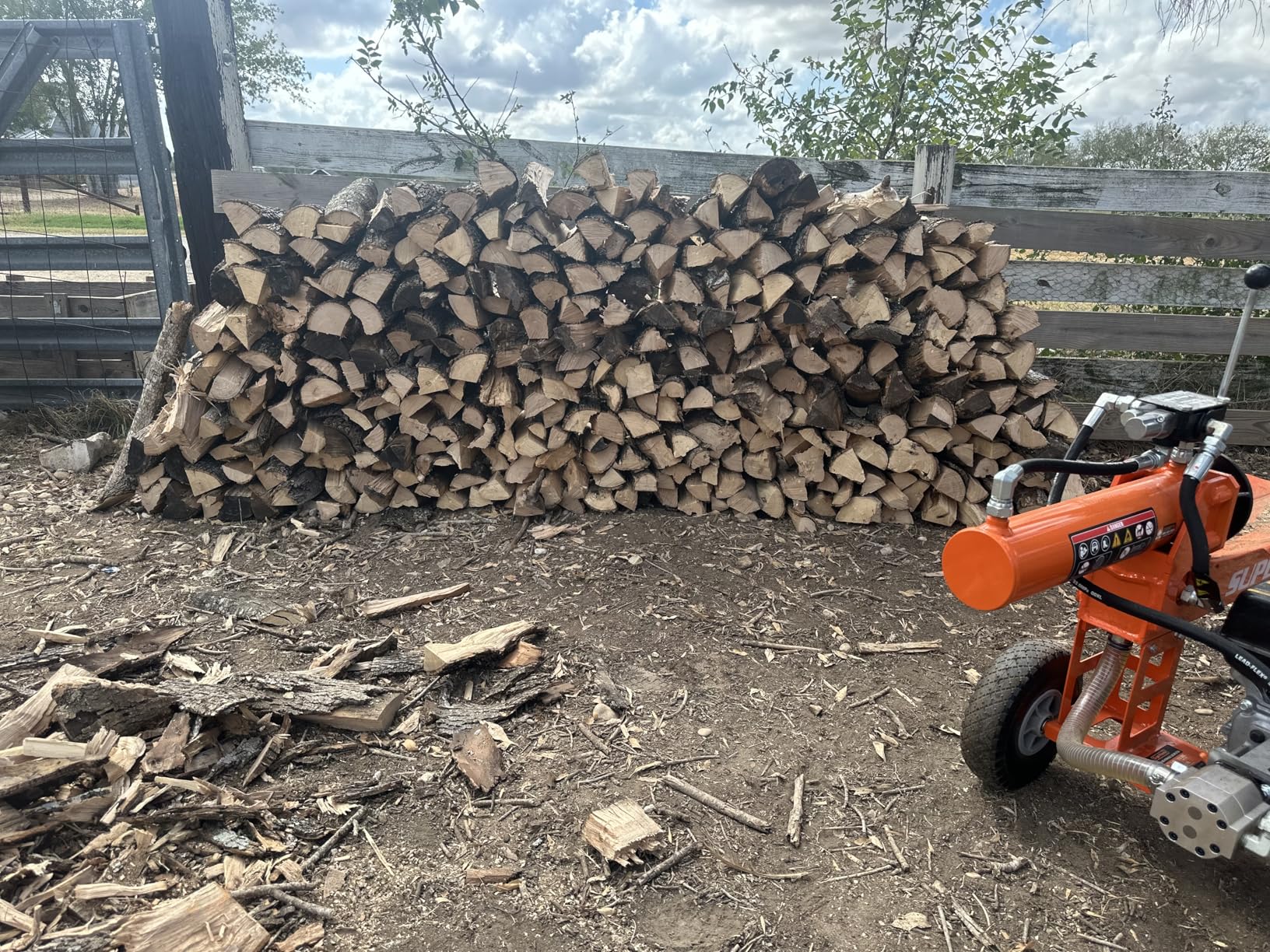 SuperHandy Log Splitter Portable 20 Ton Rapid Auto Return Ram System Bucher Gear Pump 7HP Engine Horizontal Full Beam Steel Wedge Firewood Splitting Forestry Harvesting - Customer Photo 1