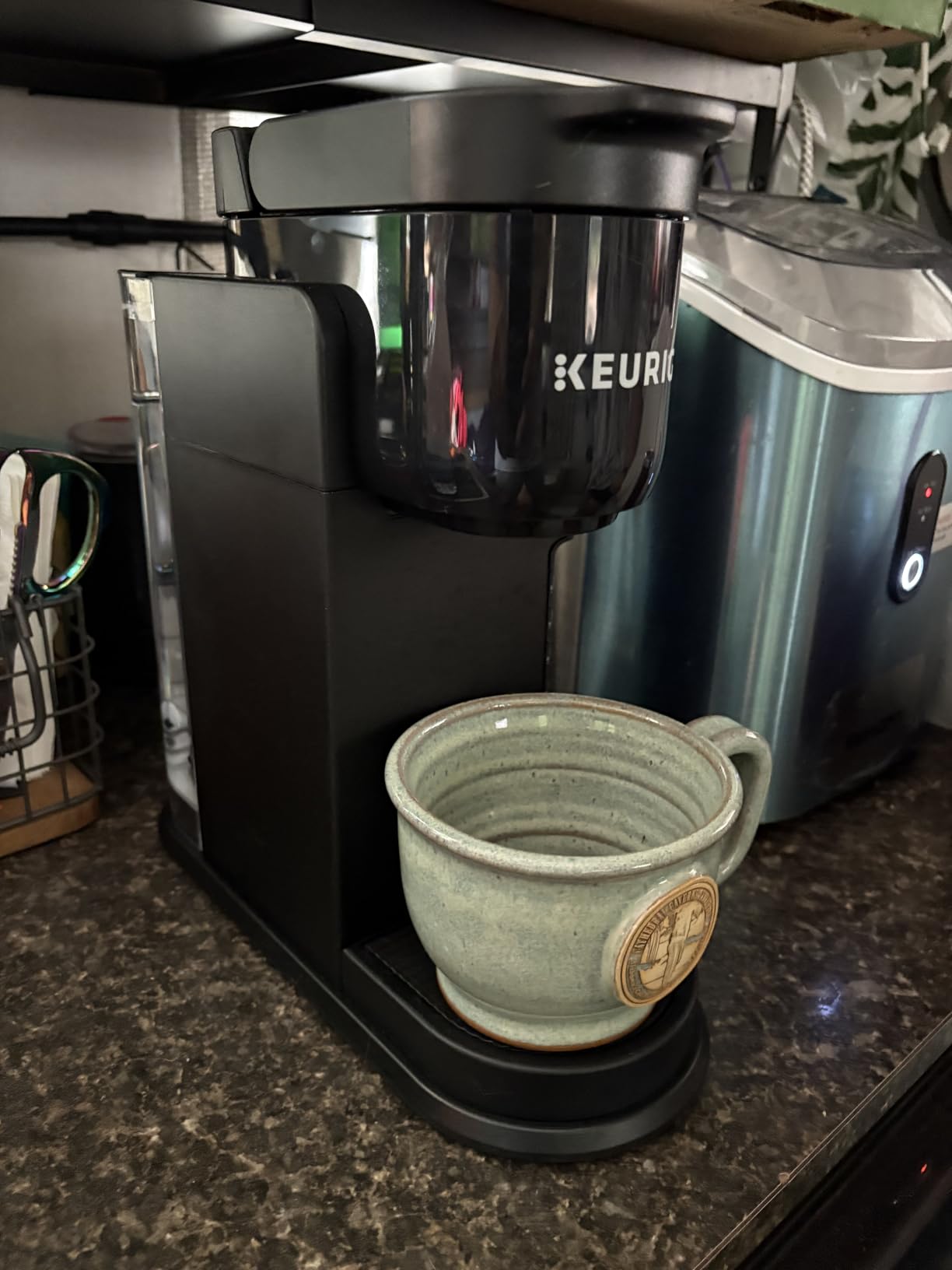 Keurig K-Express Single Serve K-Cup Pod Coffee Maker, 3 Brew Sizes, Strong Button Feature, 42oz Removable Reservoir, Black - Customer Photo 1