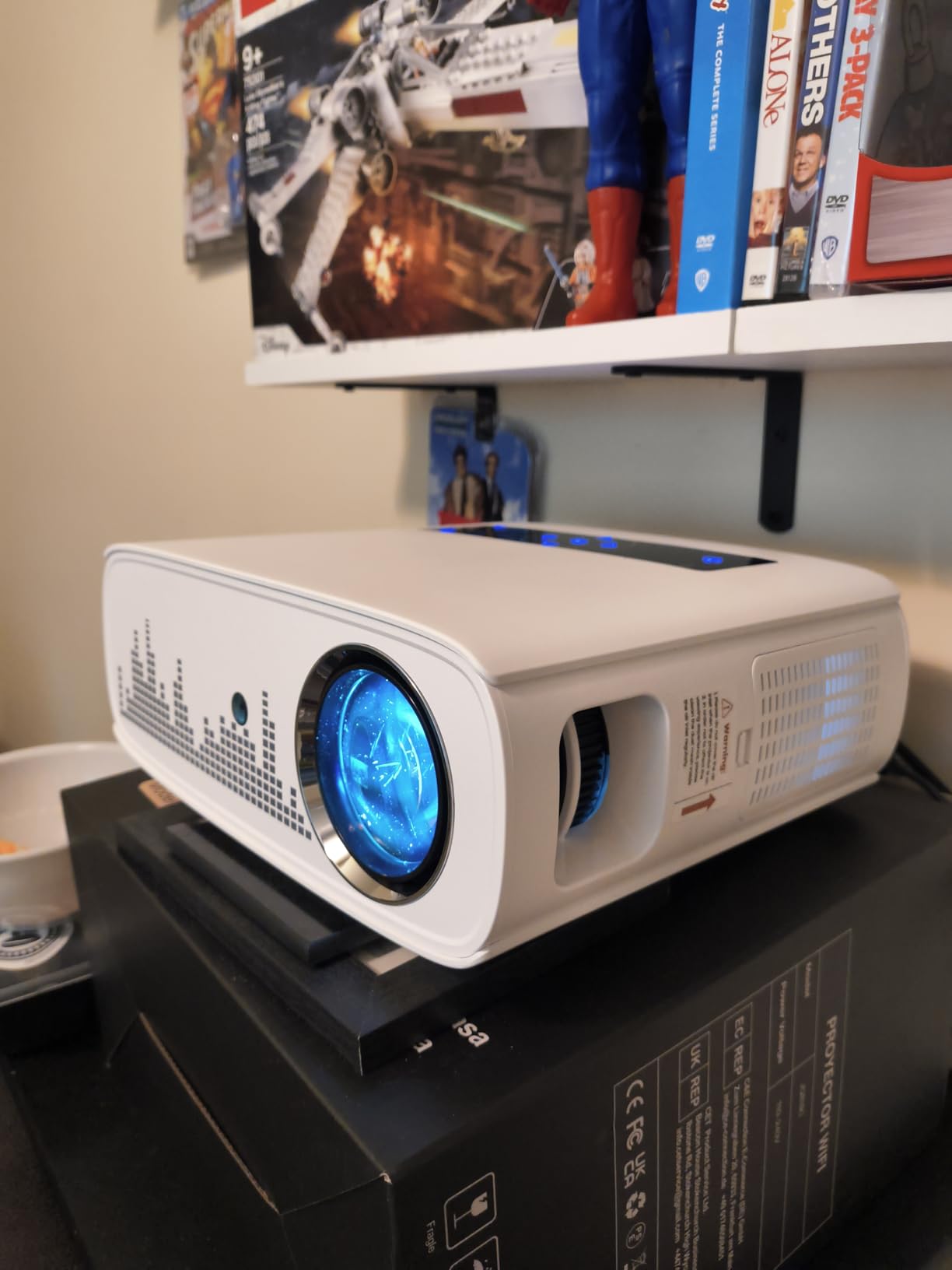 GROVIEW 15000lux 490ANSI Native 1080P Projector - Customer Photo 1
