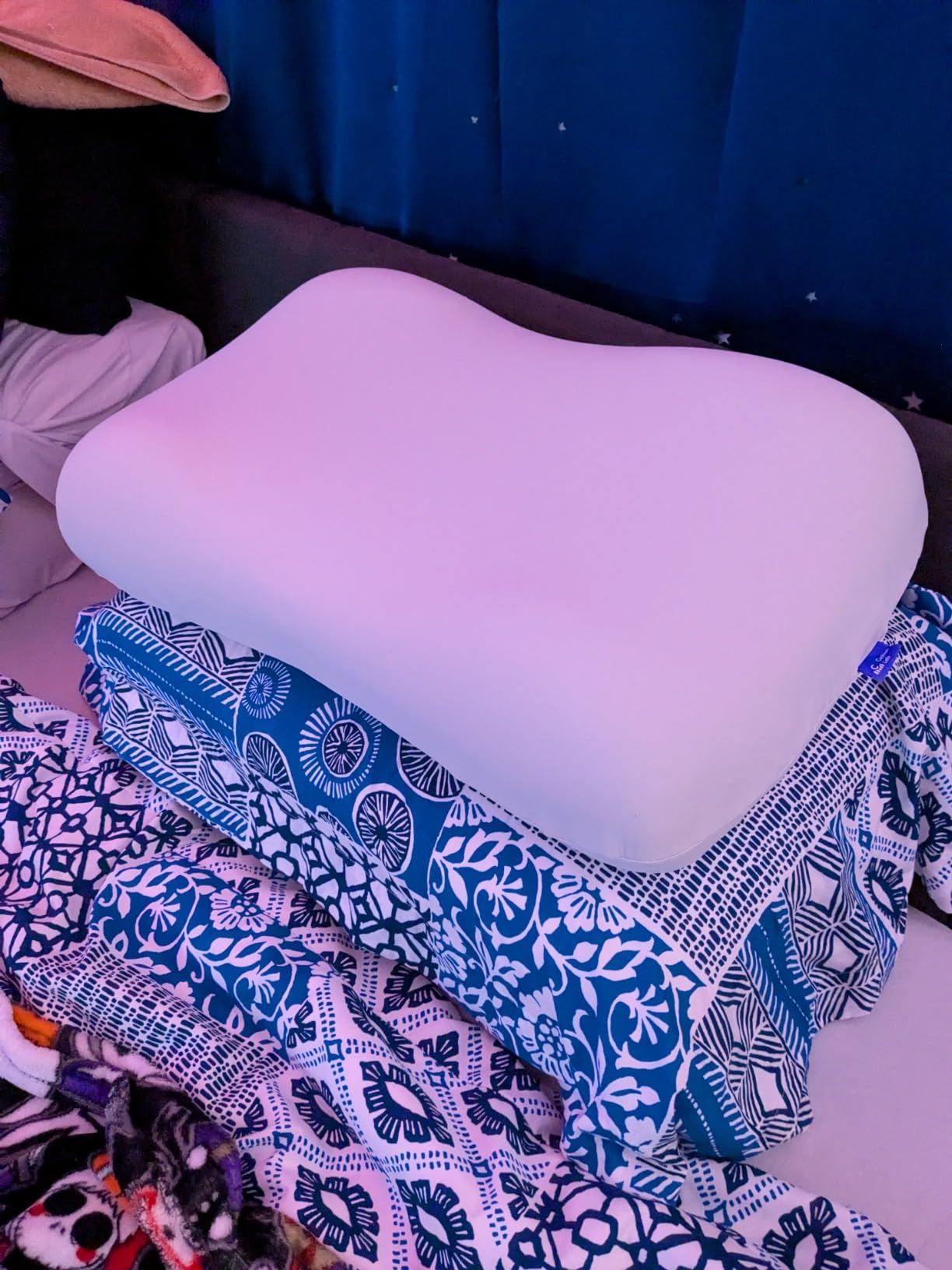 C CUSHION LAB Deep Sleep Pillow, Patented Ergonomic Contour Design for Side & Back Sleepers, Orthopedic Cervical Shape Gently Cradles Head & Provides Neck Support & Shoulder Pain Relief - Calm Grey - Customer Photo 1