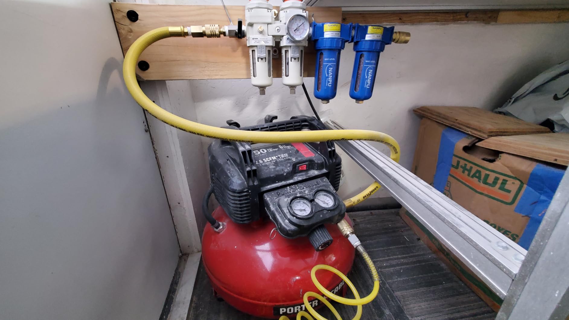 PORTER-CABLE Air Compressor, 6-Gallon, Pancake, Oil-Free (C2002-ECOM) - Customer Photo 1