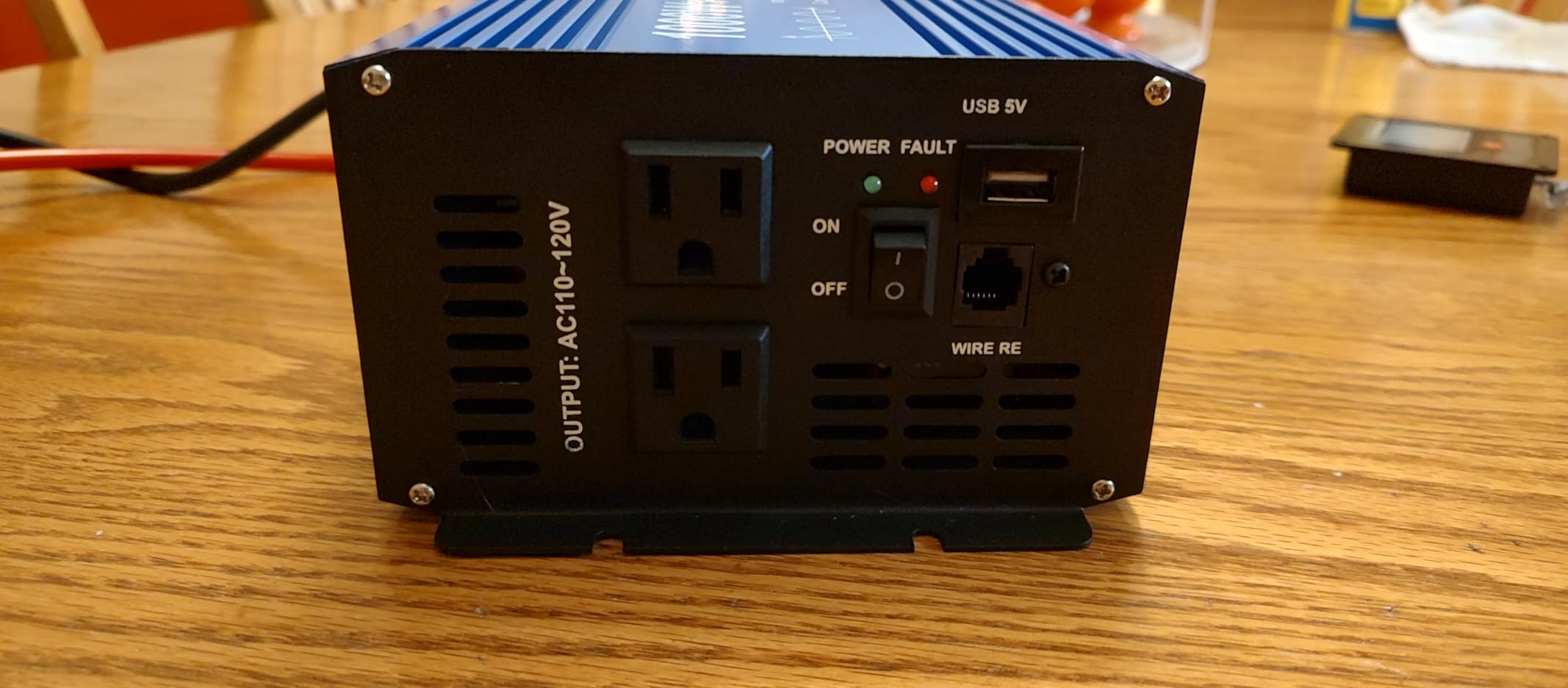 Pure Sine Wave Power Inverter 1000W DC12V to AC 110V with Dual sockets and USB, LCD Remote kit. (1000W) - Customer Photo 1