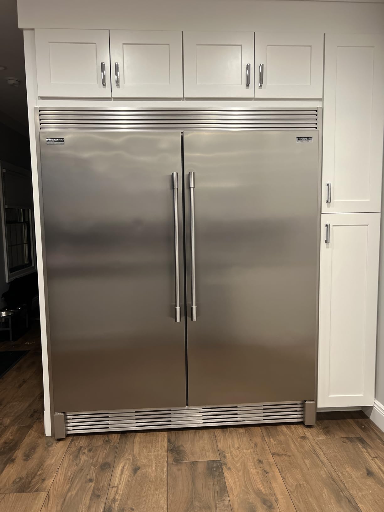 PROFESSIONAL Stainless Steel Refrigerator Freezer Combo & Trim FPRU19F8WF FPFU19F8WF - Customer Photo 1