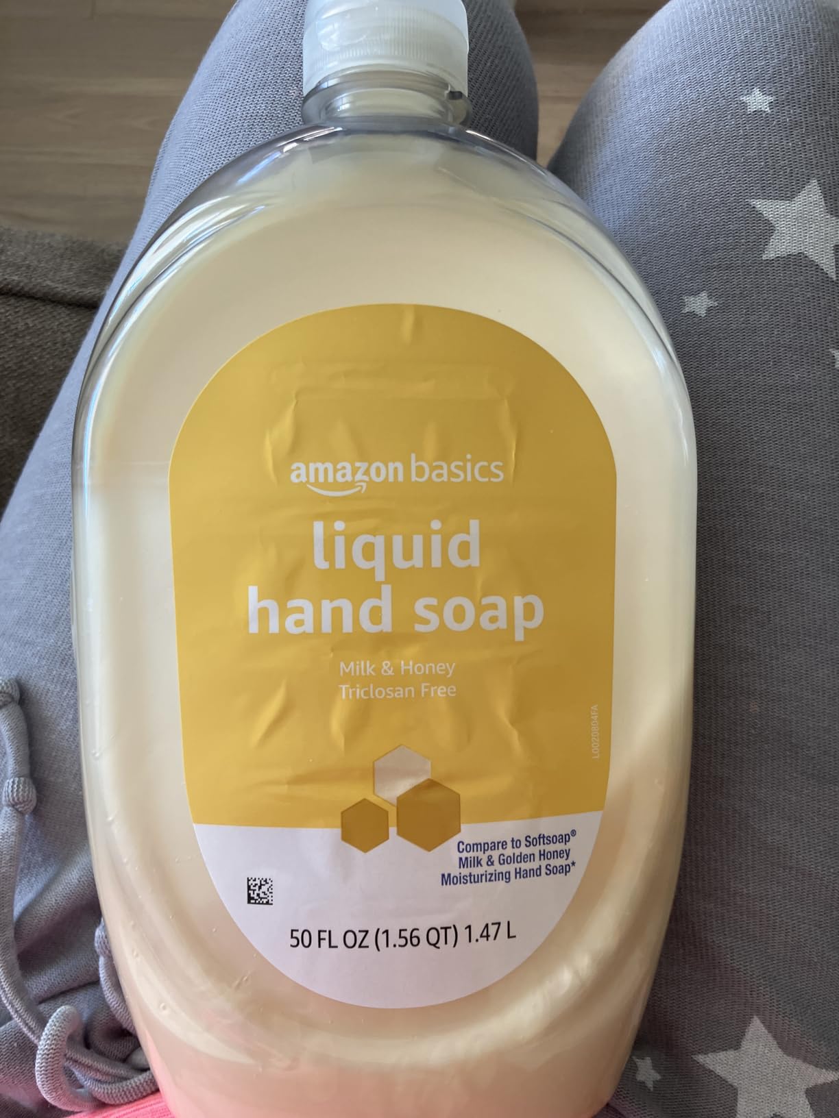 Amazon Basics Liquid Hand Soap Refill, Milk and Honey Scent, Triclosan-free, 50 Fluid Ounces, Pack of 1 - Customer Photo 1