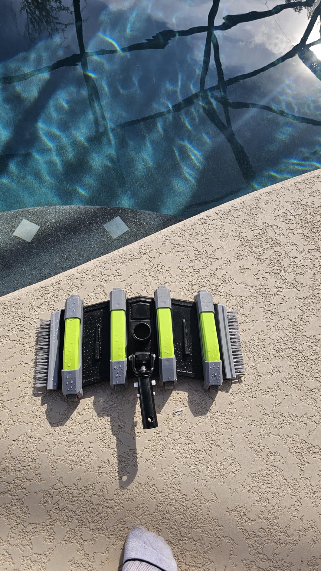 Sepetrel Heavy Duty Pool Vacuum Head with Wheels & Aluminum Handle, Professional Weighted Flexible Vacuum Head - Customer Photo 1