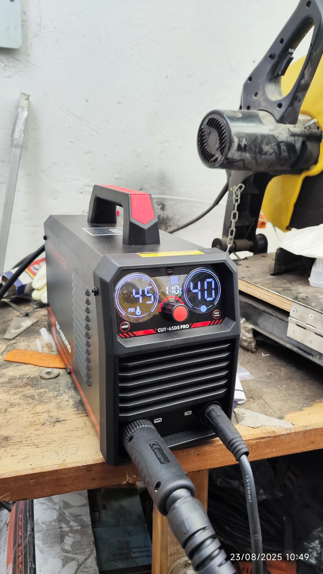 YESWELDER Plasma Cutter 65Amp Non-High Frequency Non-Touch Pilot Arc, Digital Display DC Inverter 110/220V Dual Voltage Blowback Plasma Cutting Machine CUT-65DS PRO - Customer Photo 1
