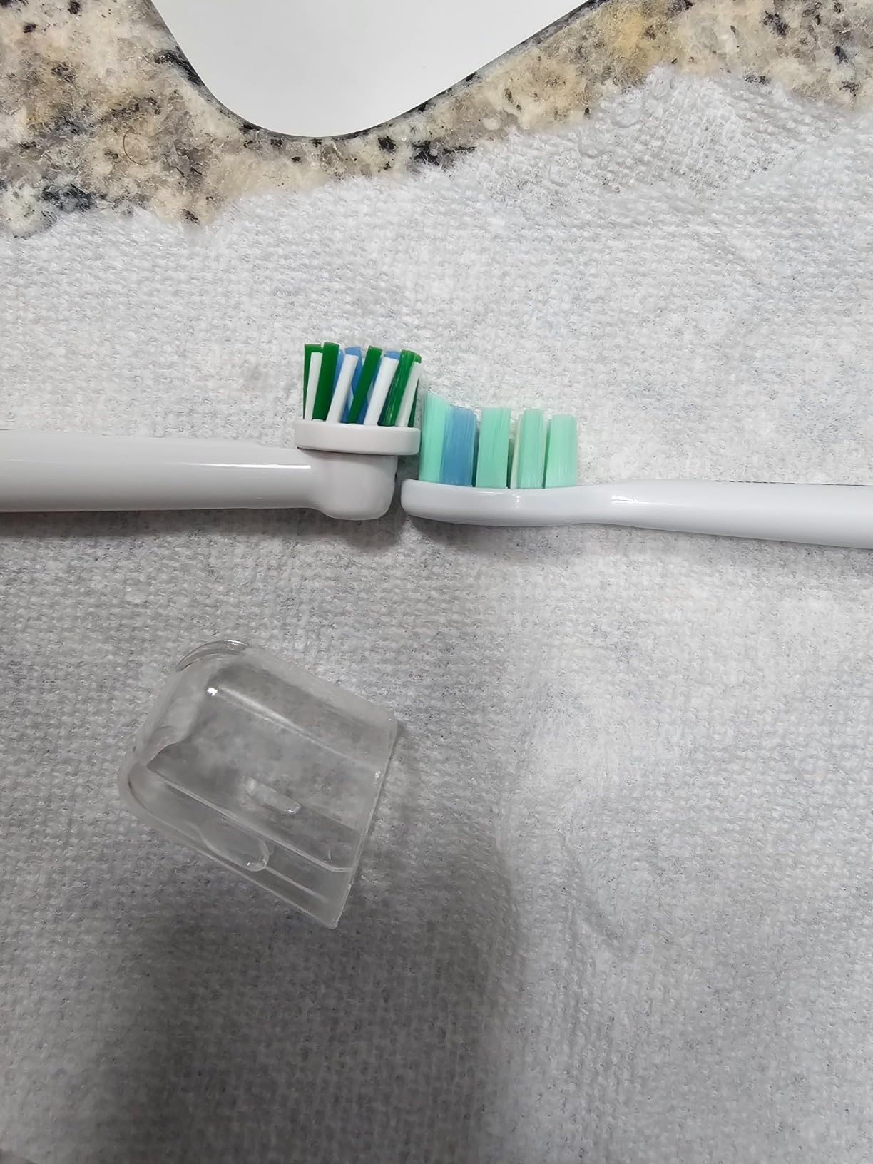 Philips Sonicare 4100 Series Electric Toothbrush - Sonic Toothbrush with Advanced Sonic Technology, Pressure Sensor, Two Intensity Settings, Smartimer & Quadpacer, White, Model HX3681/23 customer photo 1
