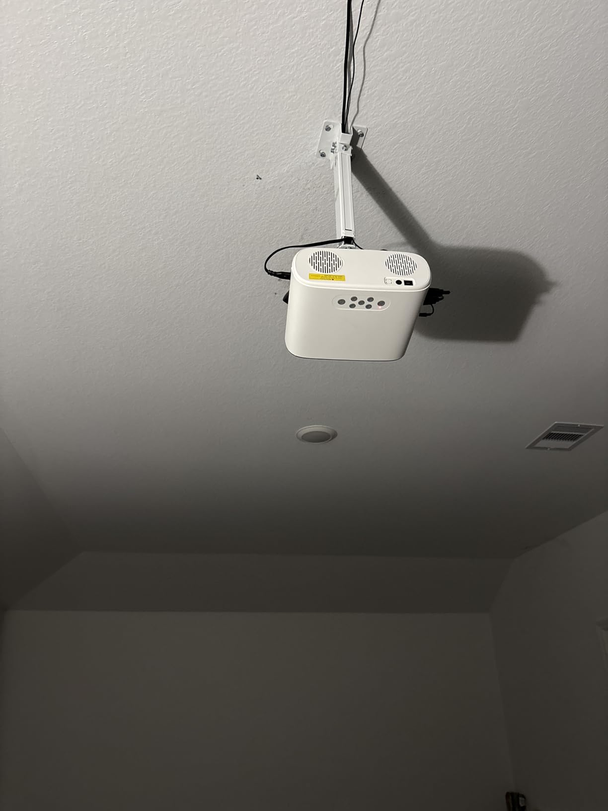 WALI Projector Mount Ceiling/Wall - Universal 3-in-1 Bracket with Extension Pole, Height Adjustable Holder for LCD/DLP Projectors, Supports up to 44lbs, White (PM-003-W) - Customer Photo 1