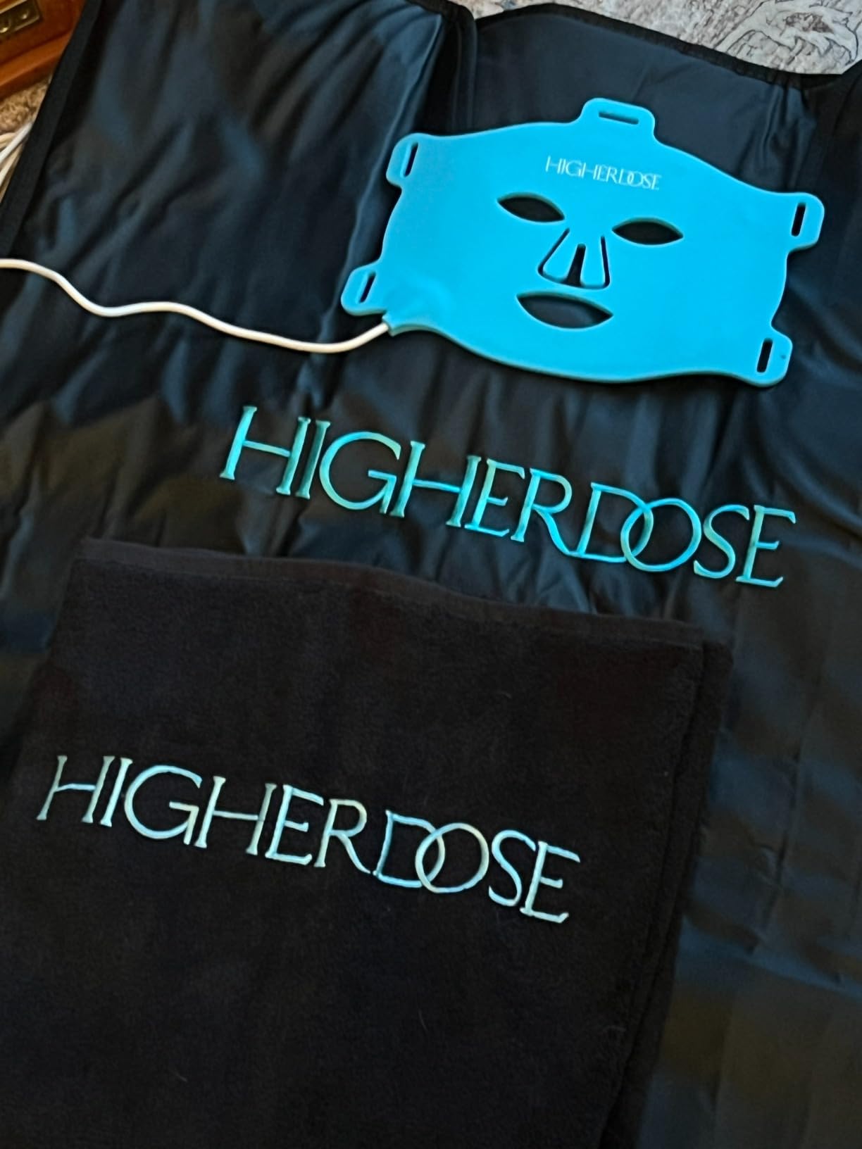 HigherDOSE Infrared Sauna Blanket - Personal Sauna to Relax & Detox Your Body and Mind - Portable Sauna Blanket for Home Sauna Therapy - Plush Thermal Blanket with Far Infrared Heat - Customer Photo 1