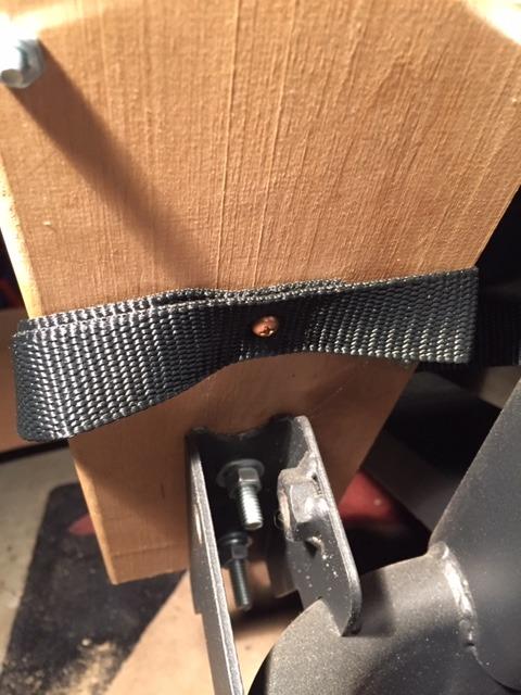 Sunny Health & Fitness Premium Water Rower w/Intensive Dynamic Real-Time Resistance, 300 LB Capacity Flip-able Rowing Machine for Home Training, Optional Free SunnyFit App Connection Customer Review Sunny Health & Fitness Premium Water Rower w/Intensive Dynamic Real-Time Resistance, 300 LB Capacity Flip-able Rowing Machine for Home Training, Optional Free SunnyFit App Connection - Customer Photo 2