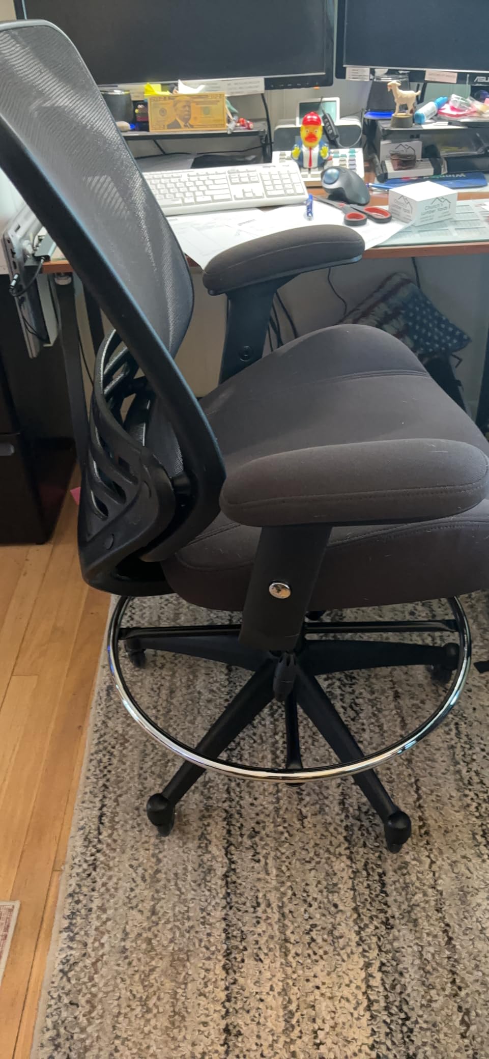 BOLISS 400lbs Mesh Ergonomic Office Drafting Chair Big Adjustable Foot Ring Height Adjustable Armrest Customer Review BOLISS 400lbs Mesh Ergonomic Office Drafting Chair Big Adjustable Foot Ring Height Adjustable Armrest - Customer Photo 1