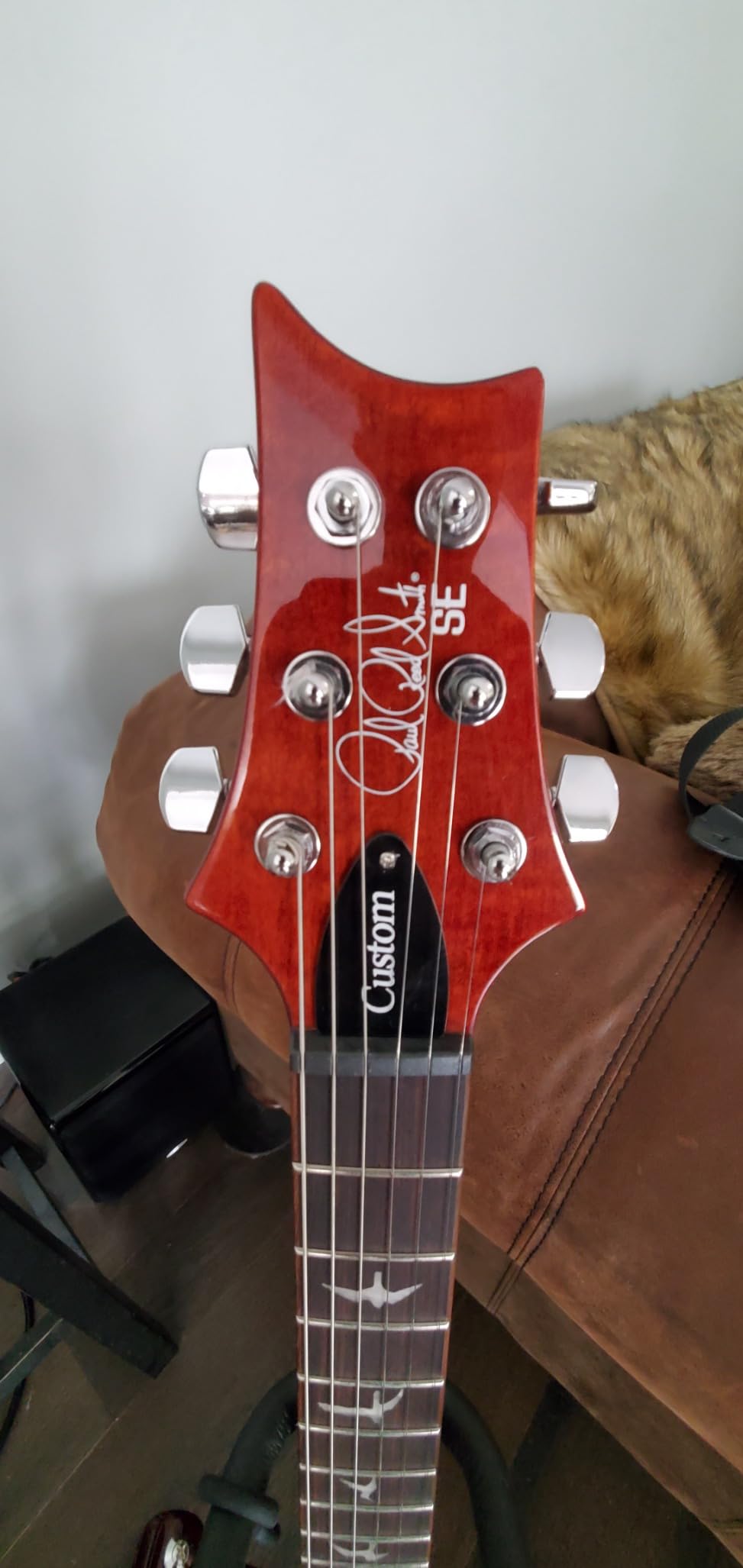 PRS Paul Reed Smith SE Custom 24-08 6 String Electric, Vintage Sunburst with Gigbag - Customer Photo 2