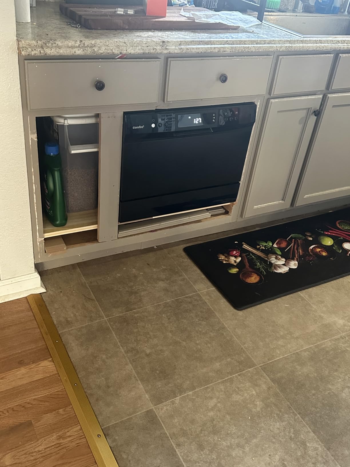 COMFEE' Countertop Dishwasher, Energy Star Portable Dishwasher, 6 Place Settings & 8 Washing Programs, Speed, Baby-Care, ECO& Glass, Dish Washer for Dorm, RV& Apartment, Black - Customer Photo 2