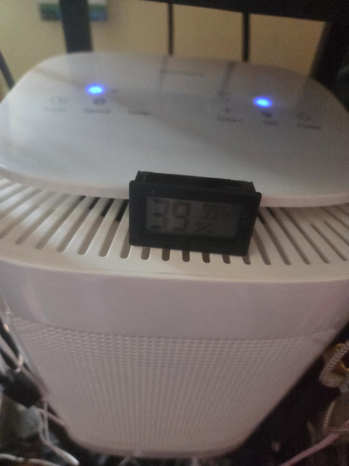 Dehumidifier and Air Purifier Combo,HEPA H13 Filter and Negative Air Ion Function,54oz(1600ML) Water Tank with Drain Hose,24hrs Auto-Off Timer,Idea for Bedroom,Bathroom,Closet,RV Customer Review Dehumidifier and Air Purifier Combo,HEPA H13 Filter and Negative Air Ion Function,54oz(1600ML) Water Tank with Drain Hose,24hrs Auto-Off Timer,Idea for Bedroom,Bathroom,Closet,RV - Customer Photo 2