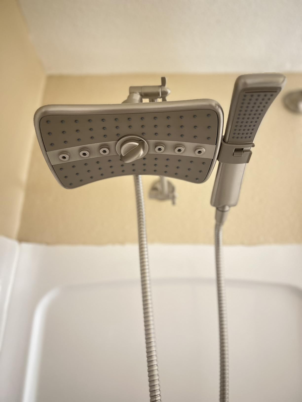 BRIGHT SHOWERS High Pressure Dual Shower Head Combo, Handheld Showerhead Rainfall Shower Head Combo with Black Face, 60 Inch Long Stainless Steel Shower Hose, Chrome - Customer Photo 3