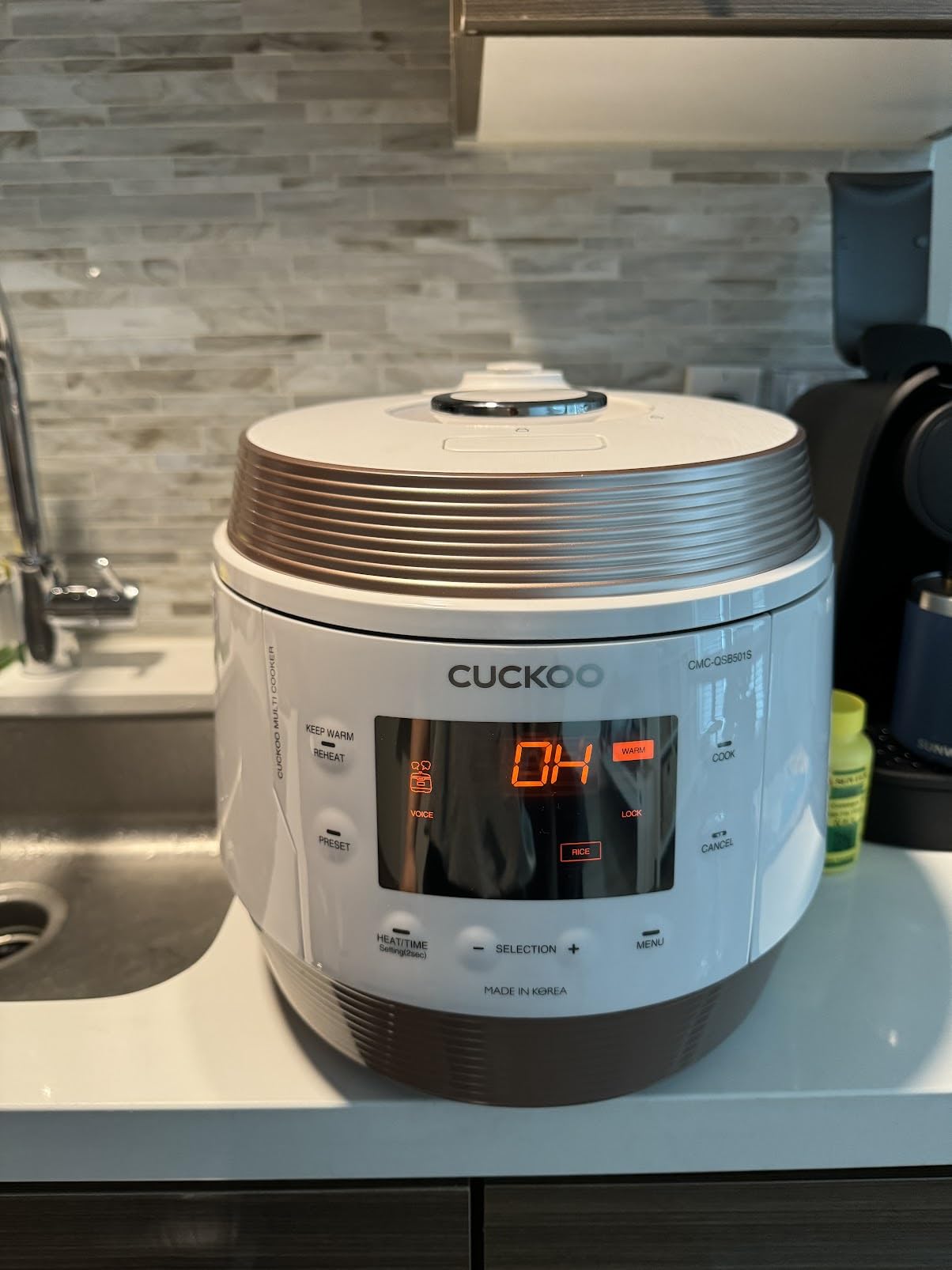 CUCKOO CRP-ST0609FW 6-Cup (Uncooked) / 12-Cup (Cooked) Twin Pressure Rice Cooker & Warmer with Nonstick Inner Pot, 16 Menu Options, 3 Voice Guide, Auto Clean (White) - Customer Photo 1