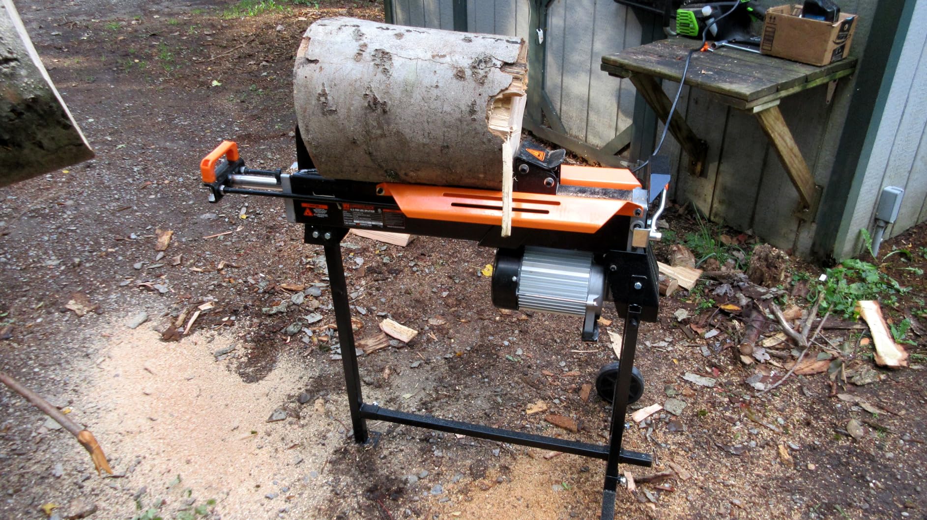 WEN Electric Log Splitter, 6.5-Ton Capacity with Portable Stand (56208) - Customer Photo 1