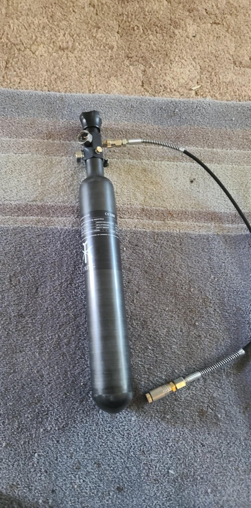 TUXING 30Mpa 4500Psi Carbon Fiber HPA Tank,0.7L 42Cu in 700cc Composite Cylinder Paintball Hunting for PCP Air Rifle Gun Daystateand FX Thread M18 * 1.5 - Customer Photo 1