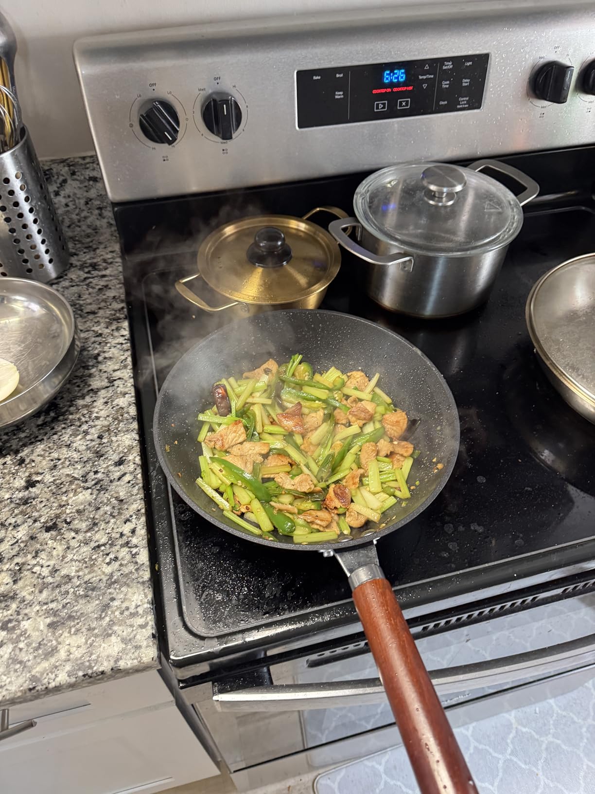 21st & Main Wok, Stir Fry Pan, Wooden Handle, 11 Inch, Lightweight Cast Iron, chef's pan, pre-seasoned nonstick, for Chinese Japanese and other cooking - Customer Photo 1