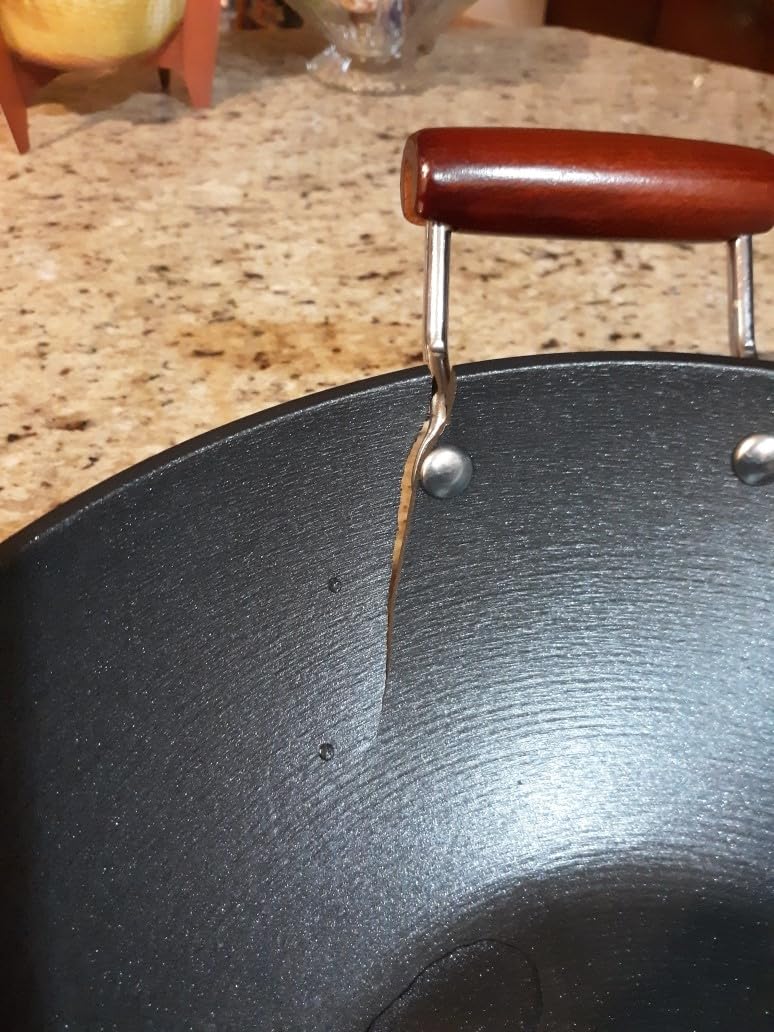 21st & Main Wok, Stir Fry Pan, Wooden Handle, 11 Inch, Lightweight Cast Iron, chef's pan, pre-seasoned nonstick, for Chinese Japanese and other cooking - Customer Photo 2