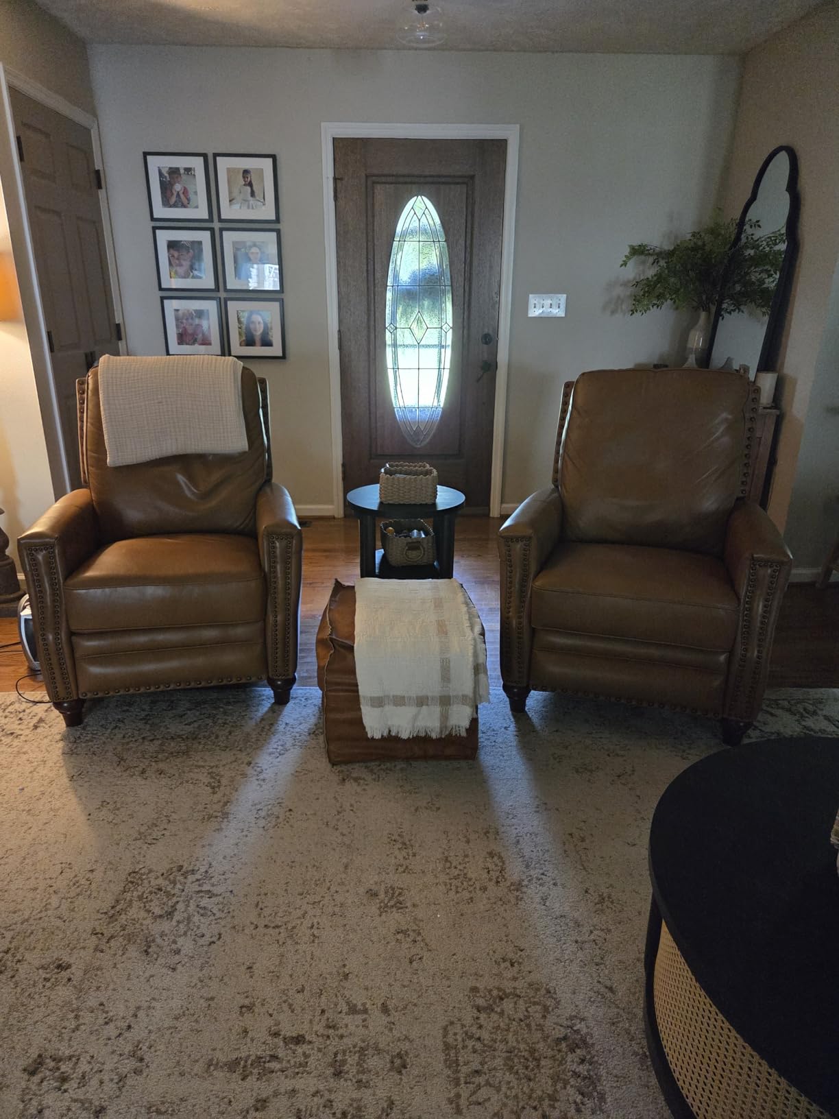 HULALA HOME Genuine Leather Manual Recliner Chair,Classic Push Back Reclining Armchair Sofa with Thick Seat, Adjustable Backrest & Nailhead Trim for Living Room Home Theater (Brown) - Customer Photo 1
