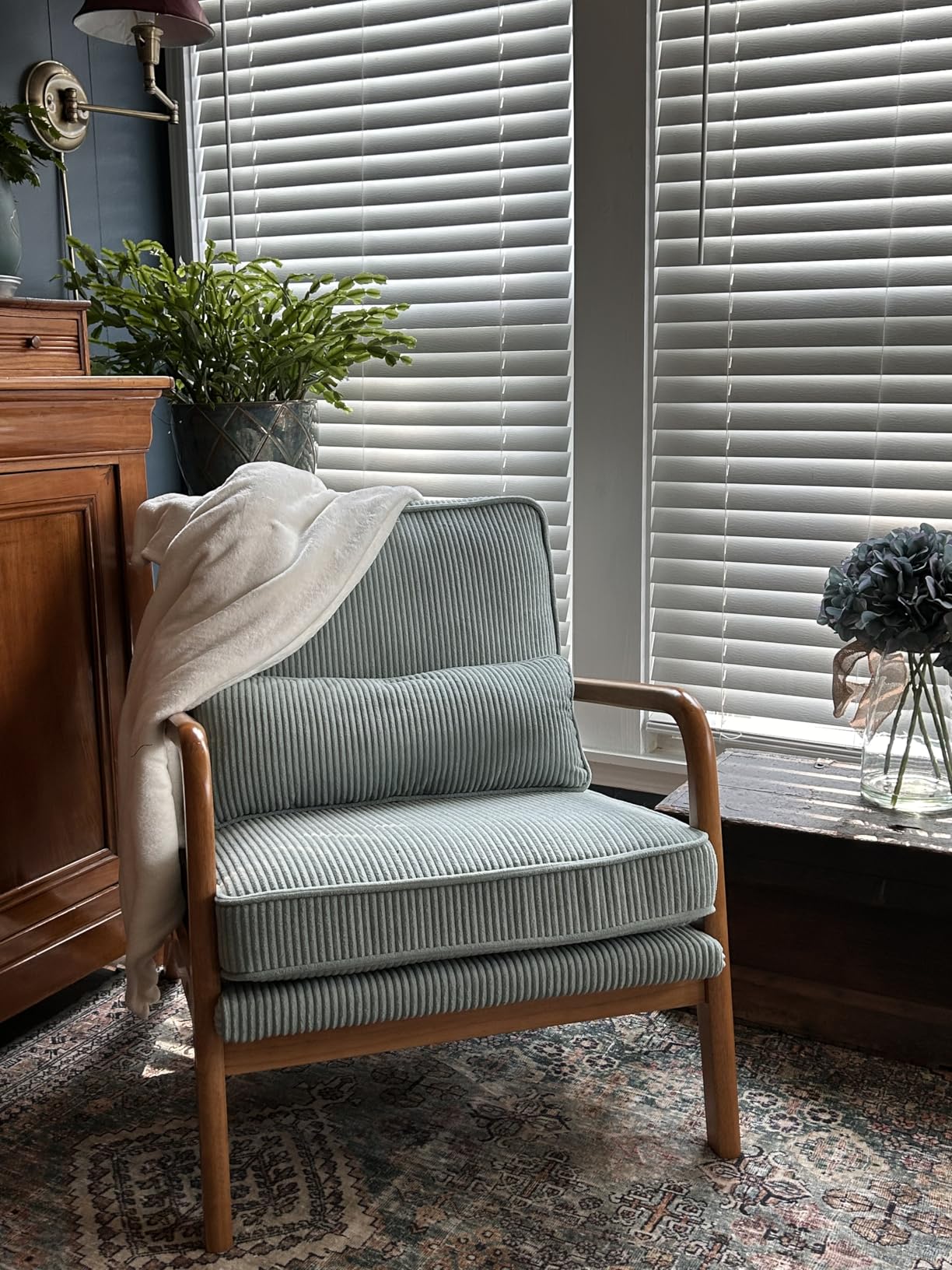 Karl home Accent Chair Mid-Century Modern Chair with Pillow Linen Fabric Upholstered Lounge Arm Chair with Solid Wood Frame & Soft Cushion for Living Room, Bedroom, Balcony, Beige - Customer Photo 2