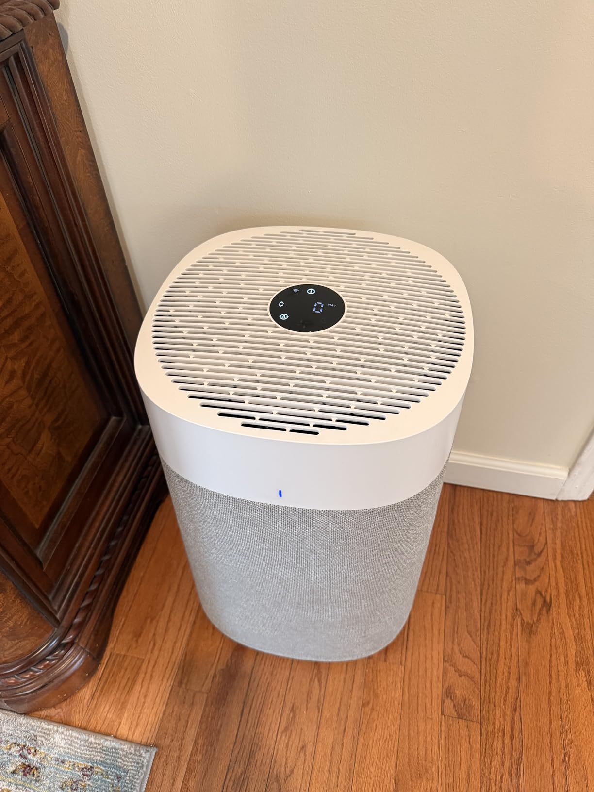 BLUEAIR Air Purifiers for Large Rooms, Cleans 3,048 Sqft In One Hour, HEPASilent Smart Air Cleaner For Home, Pets, Allergies, Virus, Dust, Mold, Smoke - Blue Pure 211i Max - Customer Photo 2