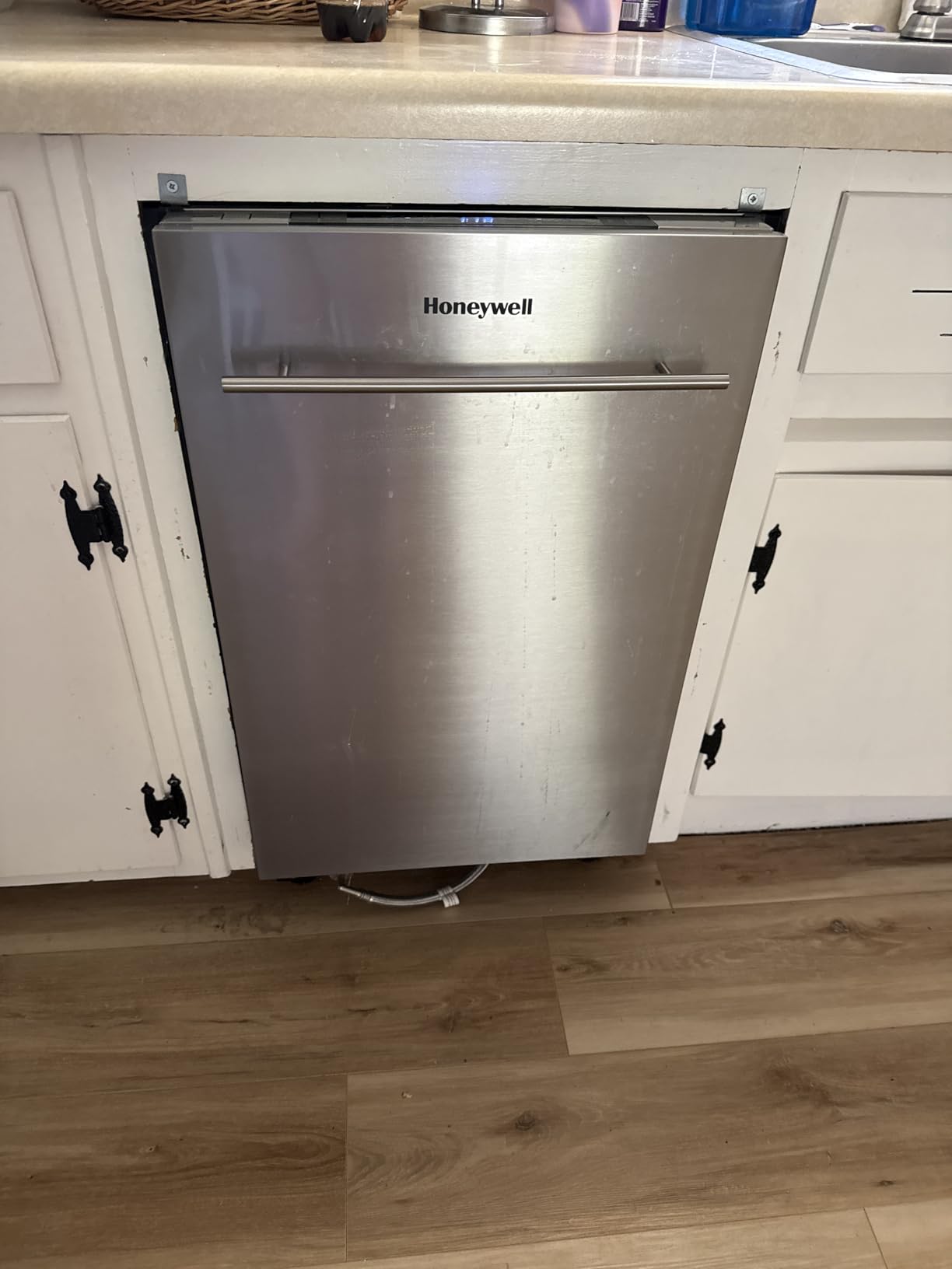 Honeywell 18 Inch Dishwasher with 8 Place settings, 6 Washing Programs, Stainless Steel Tub, UL/Energy Star- Stainless Steel - Customer Photo 1