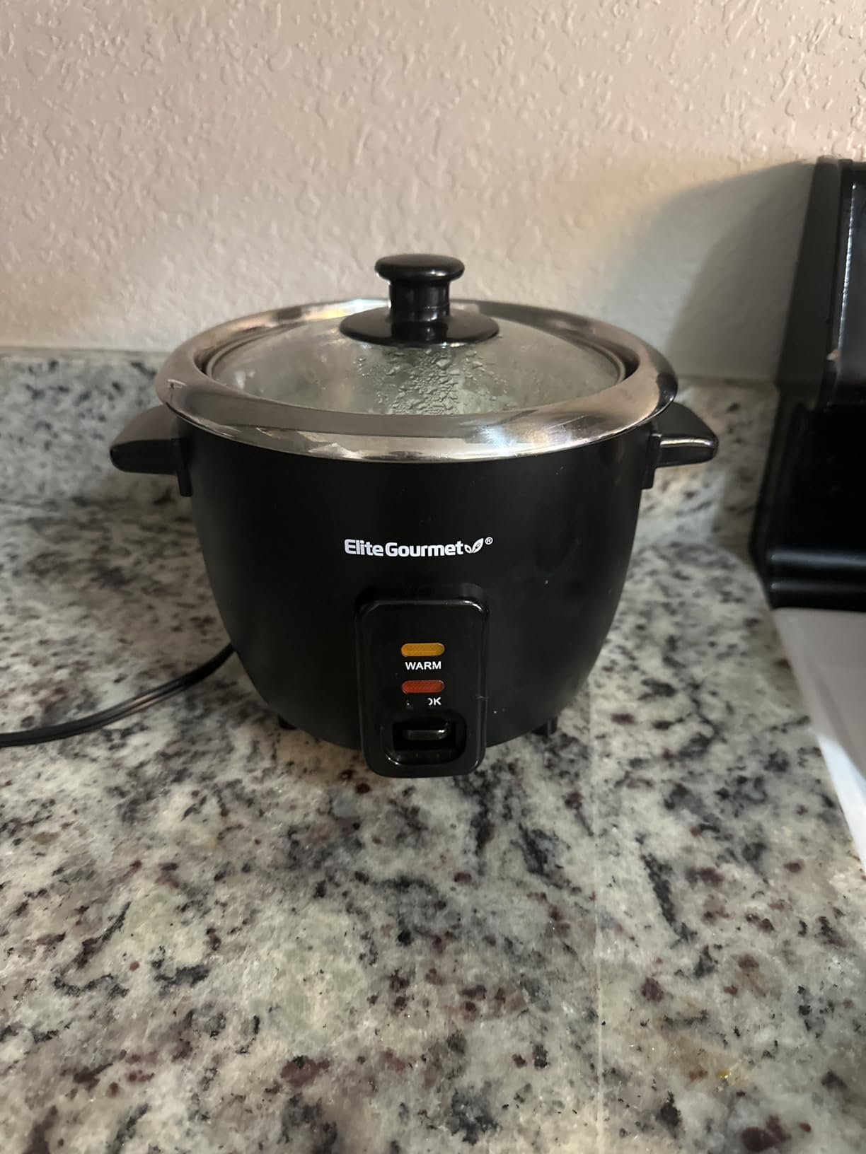 Elite Gourmet ERC006SS 6-Cup Electric Rice Cooker with Stainless Steel Inner Pot, Makes Soups, Stews, Porridges, Grains and Cereals, 6 cup (3 cups uncooked), Black - Customer Photo 1