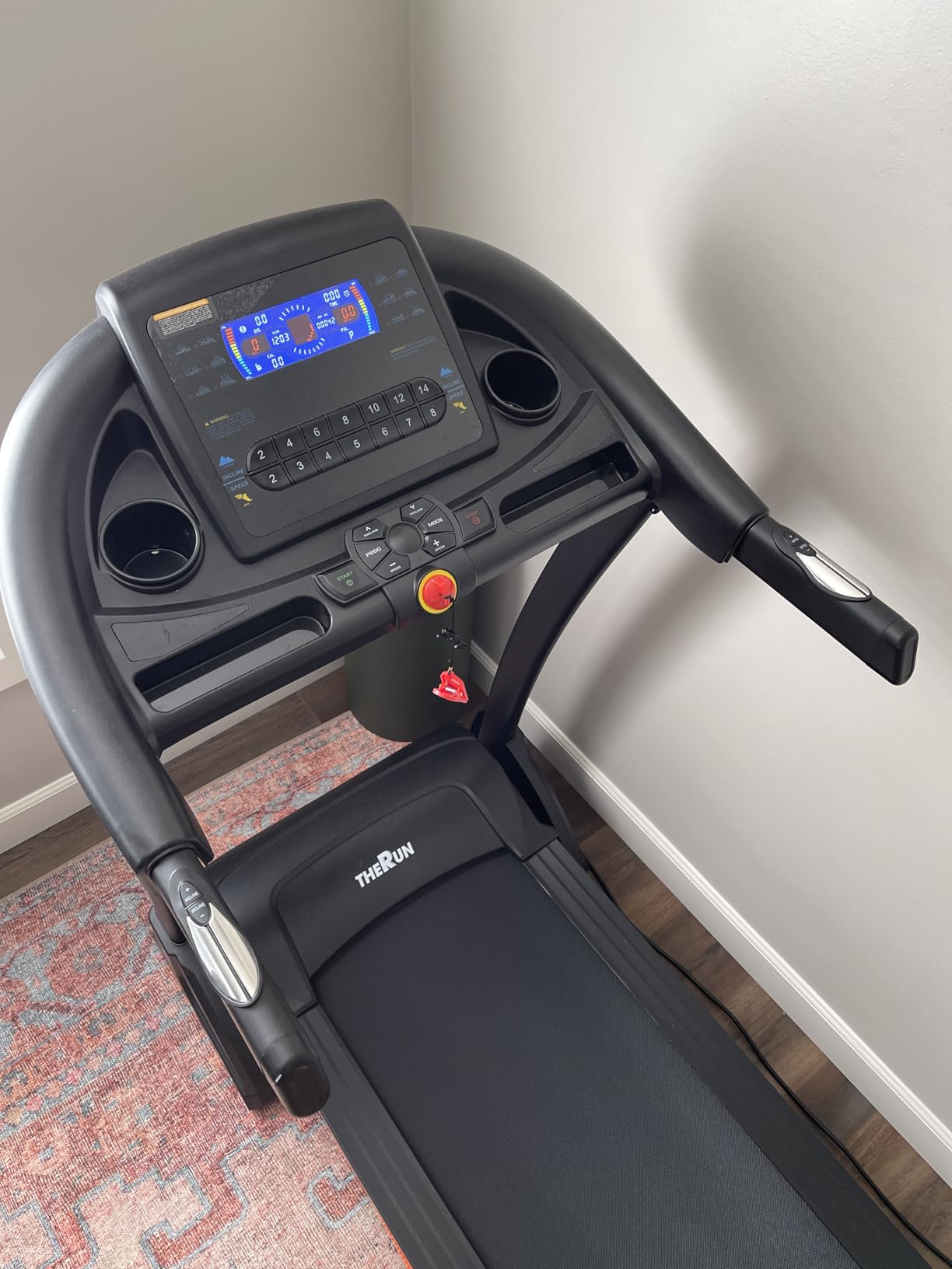 THERUN Incline Treadmill for Running and Walking, 300 lbs Weight Capacity Folding Treadmill with 0-15% Auto Incline, Wide Belt, 3.5HP, App, Heart Rate - Customer Photo 1