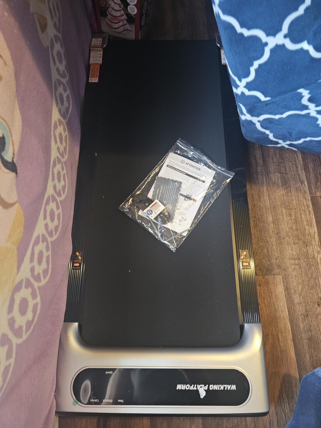 Under Desk Treadmill, Walking Pad for Home and Office, 2.5 HP Portable Walking Jogging Running Machine with Remote Control and LED Display, Silver - Customer Photo 2