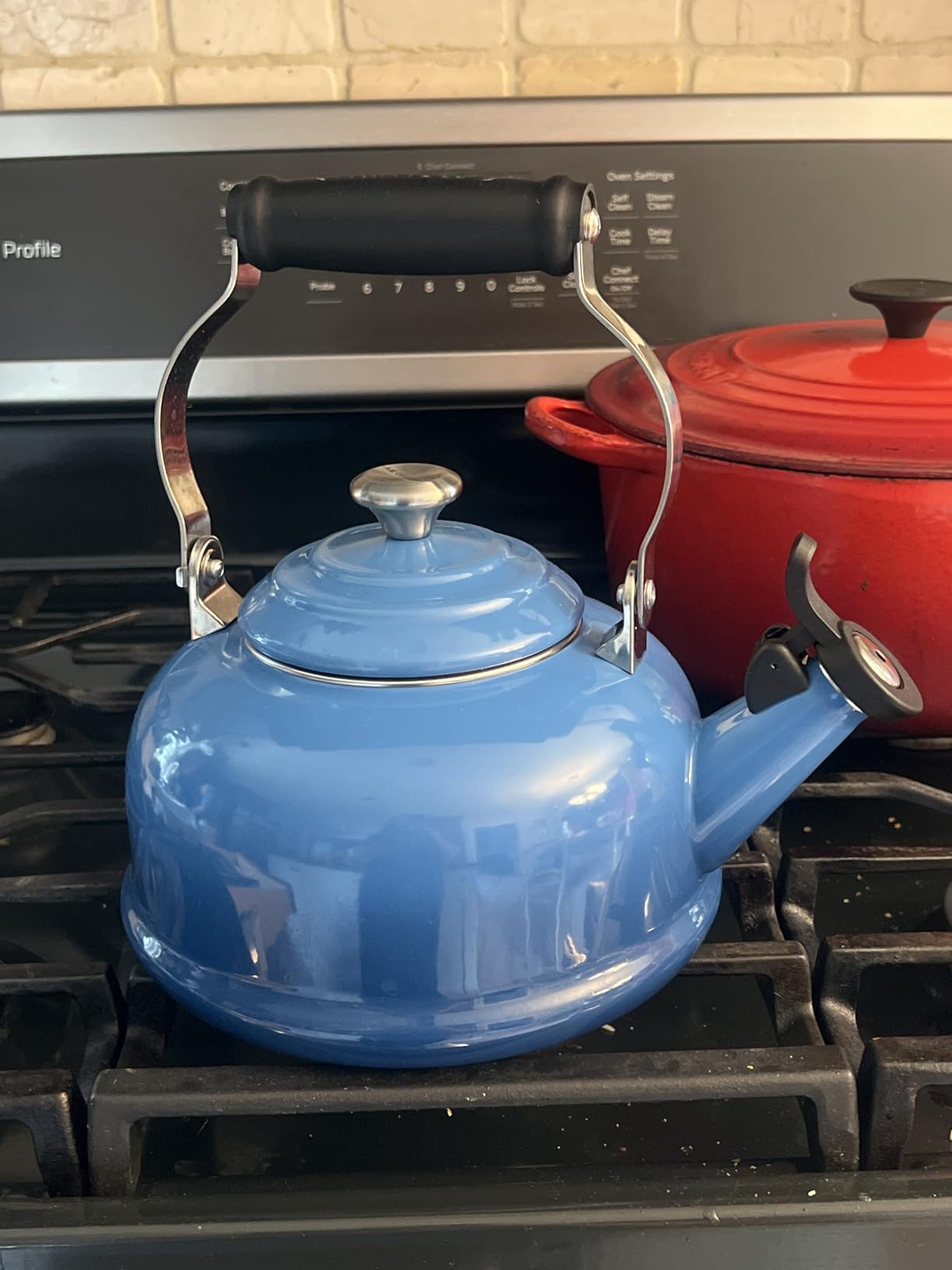 Le Creuset Enamel On Steel Whistling Tea Kettle with Metal Finishes, 1.7 qt., Cerise - Customer Photo 2