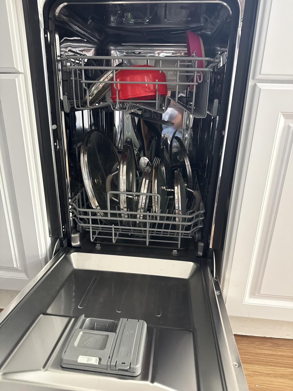 Midea MDF18A1AWW Built-in Dishwasher with 8 Place Settings, 6 Washing Programs, Stainless Steel Tub, Heated Dry, Energy Star, White - Customer Photo 2