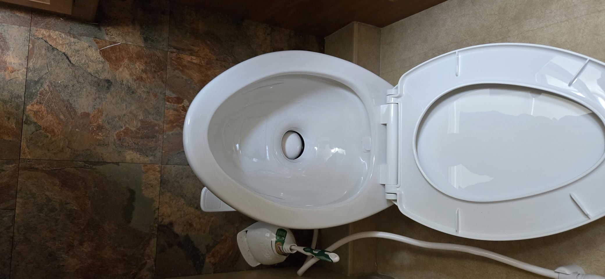 SEAFLO Residential Height Camper/RV Toilet, 18.5