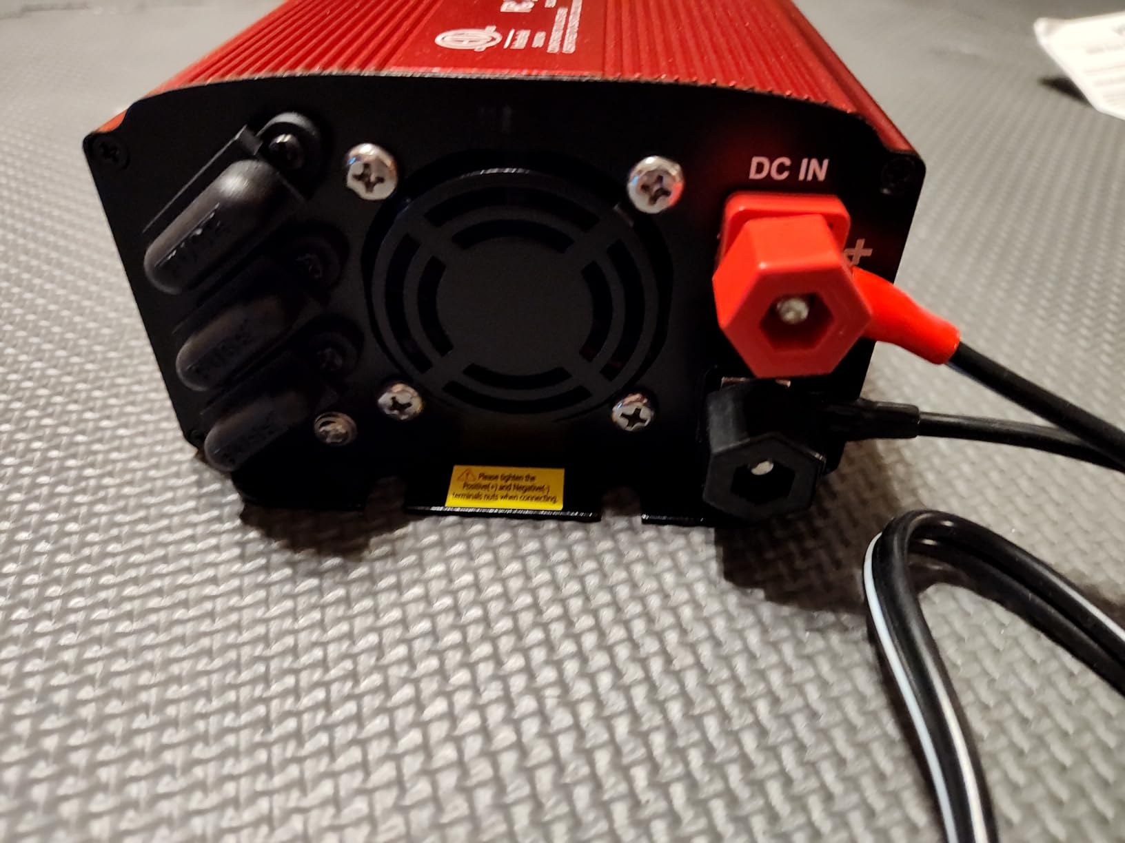 500W Pure Sine Wave Power Inverter, DC 12V to 110V AC Car Plug Inverter Adapter with 4.2A Dual USB Charging Ports and 2 AC Outlets Car Charger (Red) - Customer Photo 1