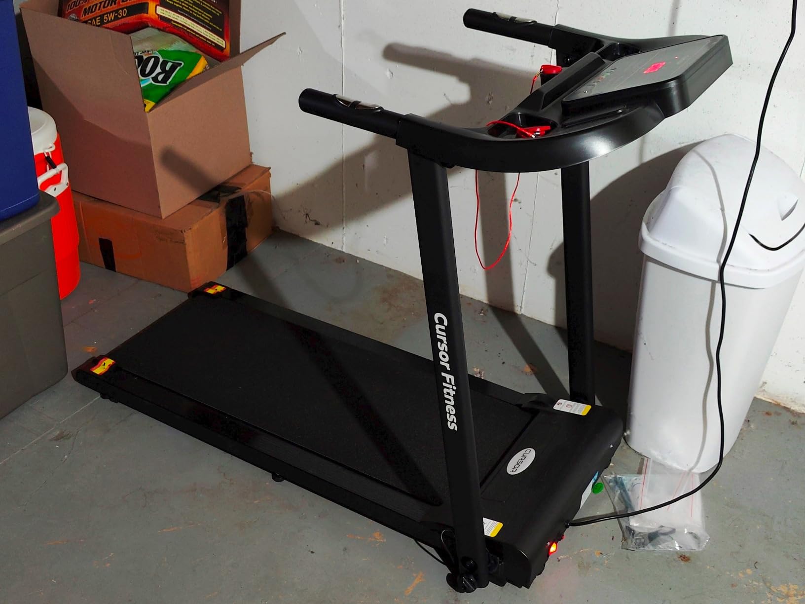 CURSOR FITNESS Home Folding Treadmill with Pulse Sensor, 2.5 HP Quiet Brushless, 7.5 MPH, 265 LBS Capacity - Customer Photo 2