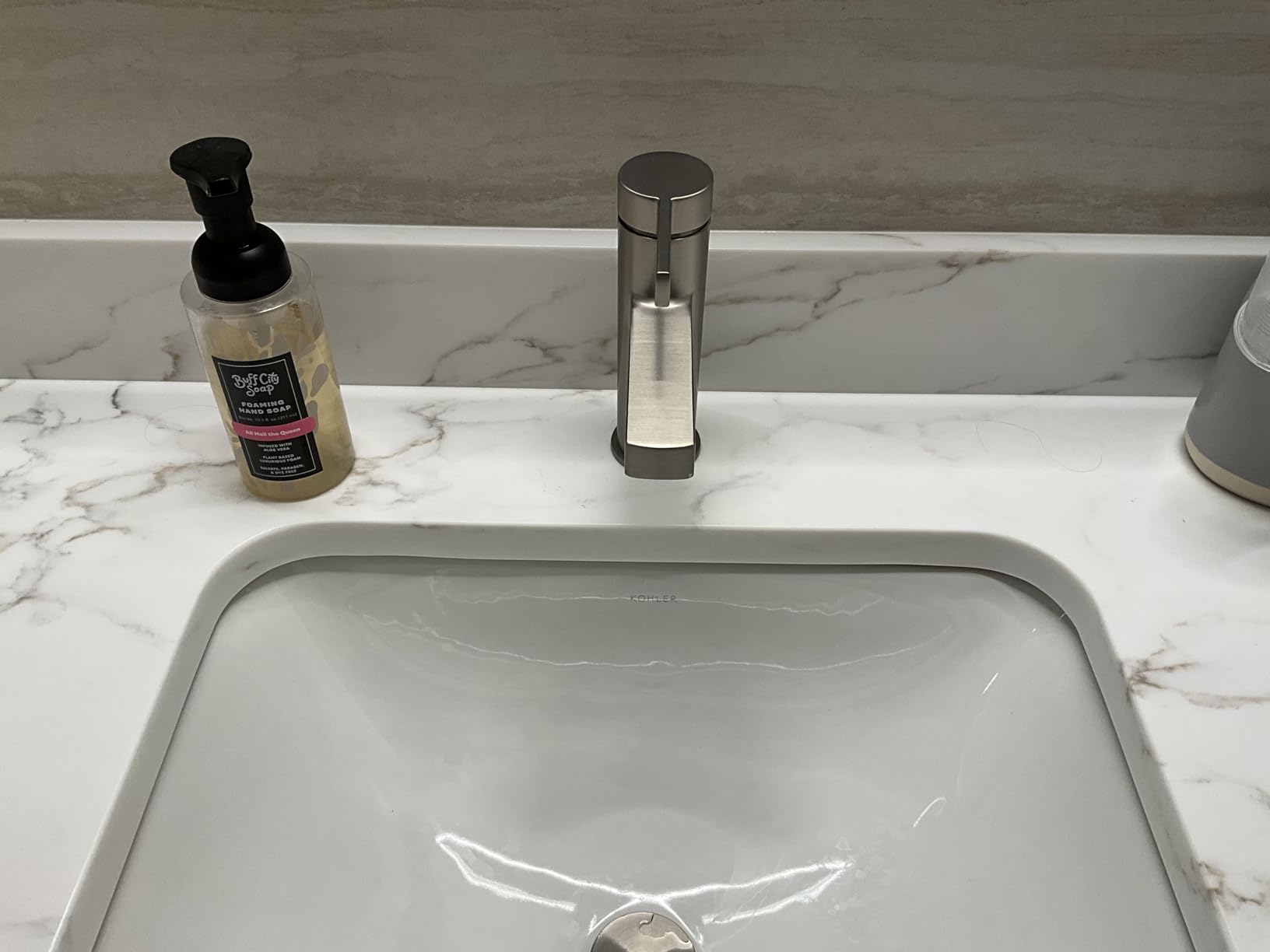 Moen Beric Matte Black Modern One-Handle Single Hole Bathroom Faucet with Drain Assembly and Optional Deckplate for Your Bath Sink, 84774BL - Customer Photo 1