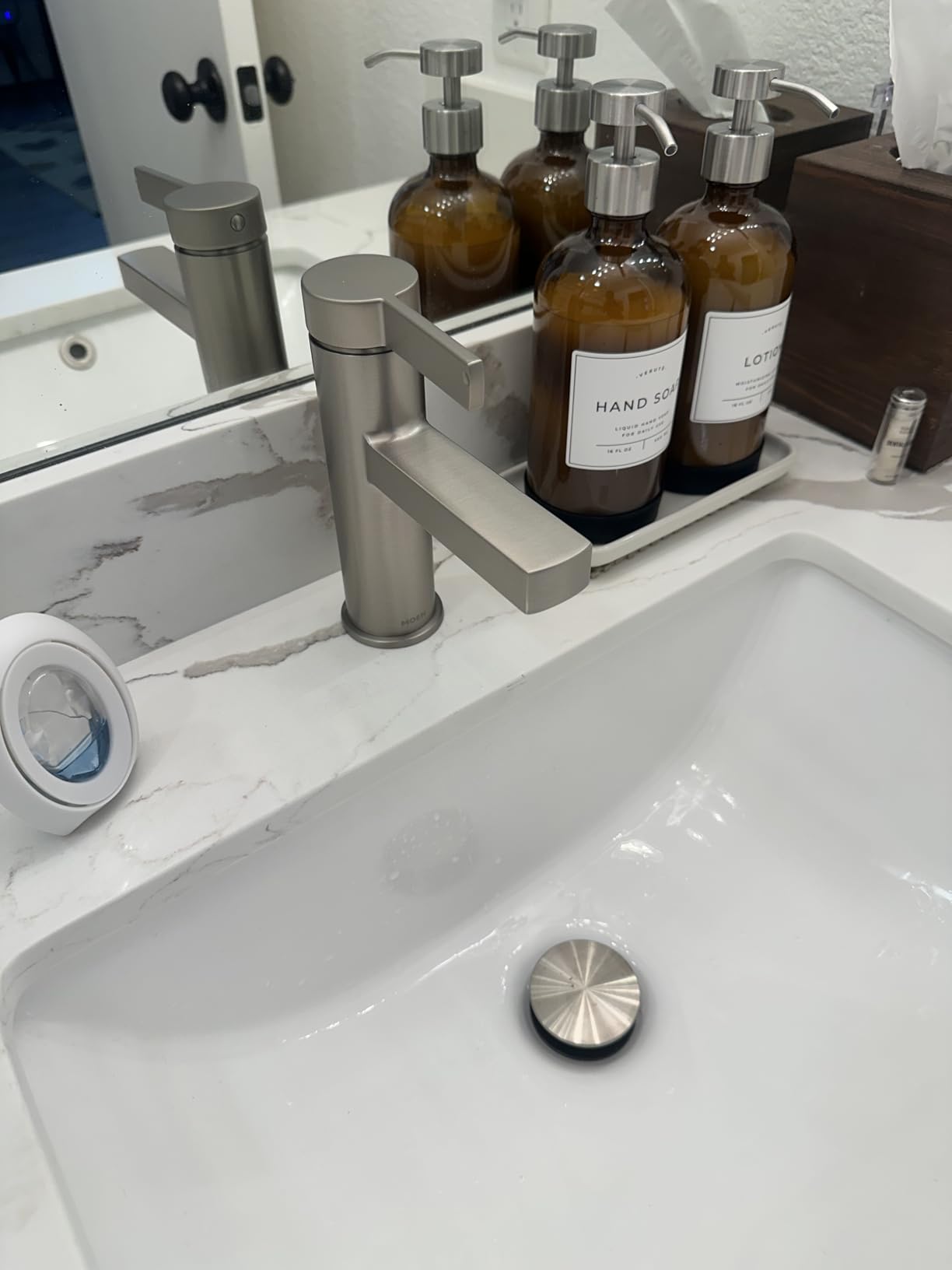 Moen Beric Matte Black Modern One-Handle Single Hole Bathroom Faucet with Drain Assembly and Optional Deckplate for Your Bath Sink, 84774BL - Customer Photo 2