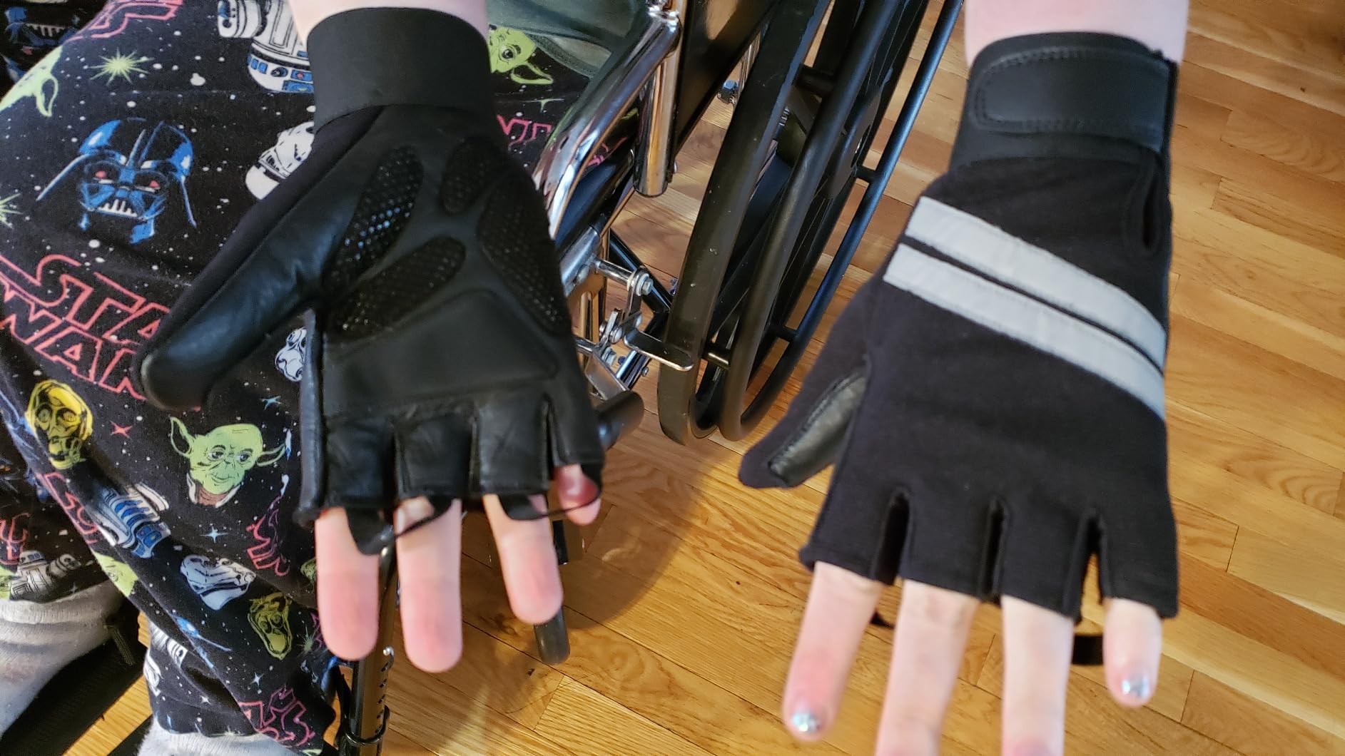 Inspired Comforts Wheelchair Gloves Fingerless Full Thumb with Anti-Slip Grip, Breathable & Reflective - Customer Photo 1