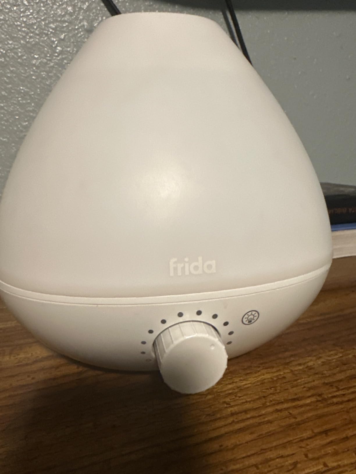 Frida Baby 3-in-1 XL Top Fill Humidifier for Bedroom, Cold & Flu Relief, 6L Tank Cool Mist Humidifier + Diffuser for Large Rooms, Mold Resistant, Nightlight, Auto-Off, Quiet, Essential Oil Diffuser - Customer Photo 1