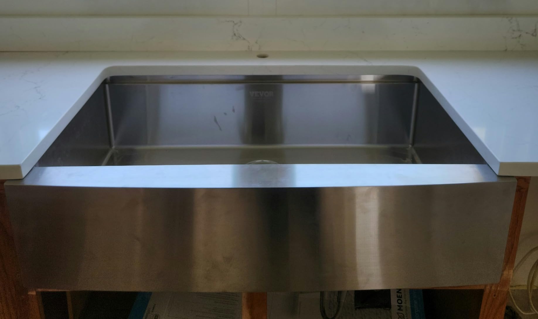 VEVOR 33 inch Farmhouse Kitchen Sink, 304 Stainless Steel Sink, Top Mount Single Bowl Kitchen Sinks with Ledge & Accessories, Household Dishwasher Sinks for Farm, Prep Kitchen, Garage and Bar Sink Customer Review VEVOR 33 inch Farmhouse Kitchen Sink, 304 Stainless Steel Sink, Top Mount Single Bowl Kitchen Sinks with Ledge & Accessories, Household Dishwasher Sinks for Farm, Prep Kitchen, Garage and Bar Sink - Customer Photo 1