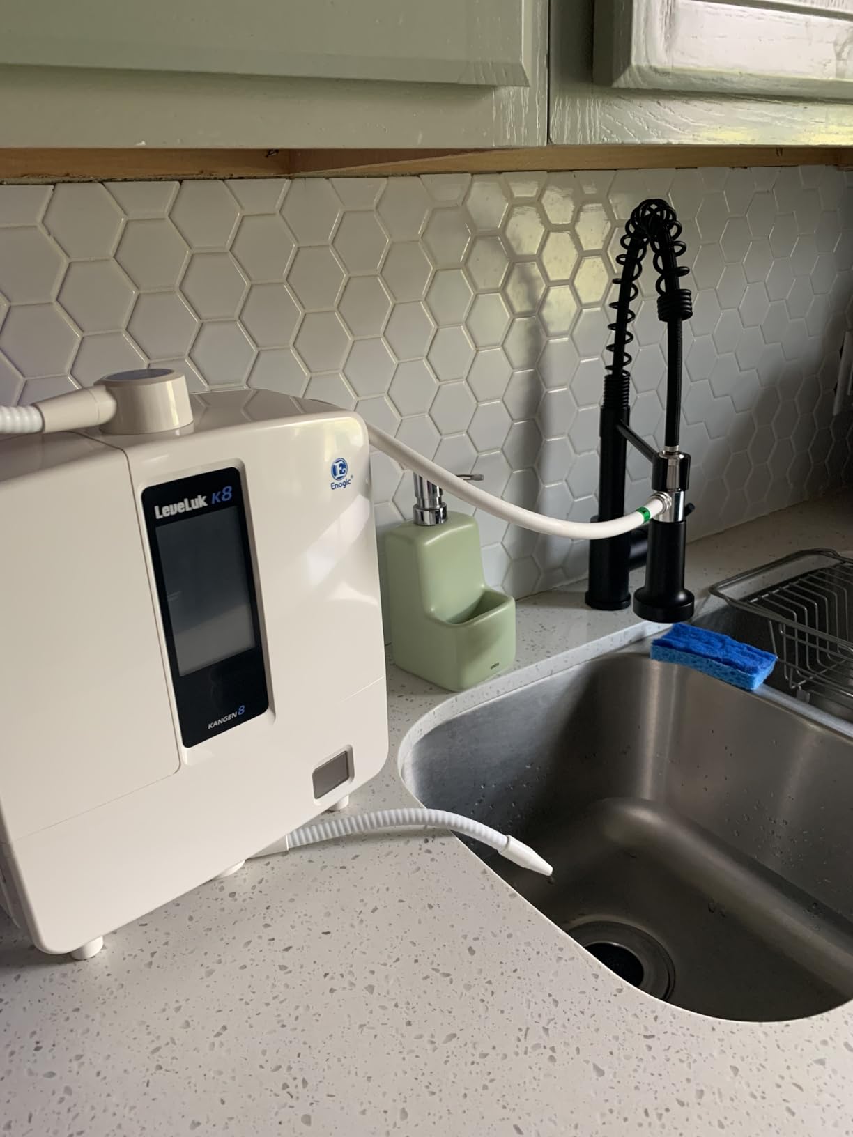 LUFEIDRA Touchless Kitchen Faucet with Pull Down Sprayer-Black Kitchen Faucet with Side Motion Sensor, Smart Hands-Free Spring Kitchen Sink Faucet for Modern Rv Outdoor Laundry Bar Sink, Matte Black - Customer Photo 1
