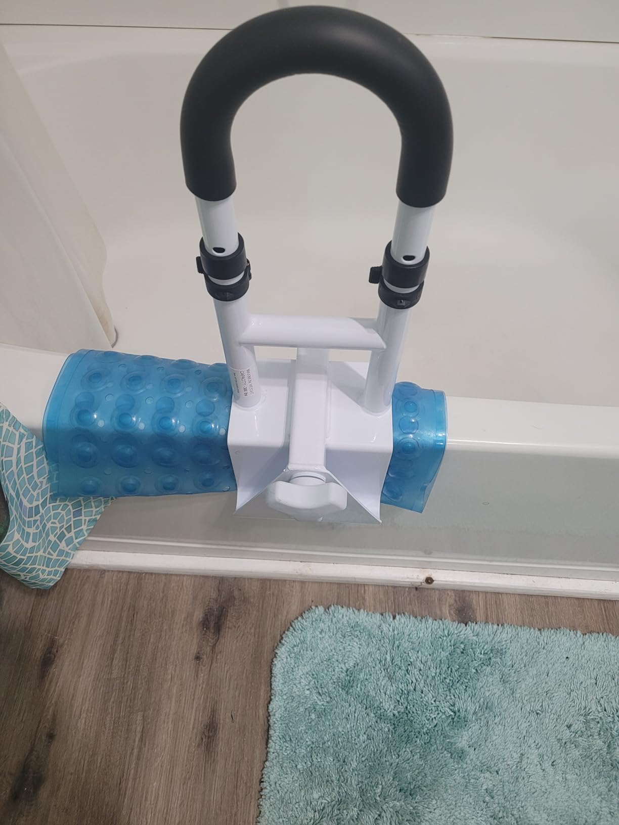 Vaunn Medical Bathtub Handle Grab Bar and Safety Rails for Seniors, Height Adjustable Tub Handles - Customer Photo 1