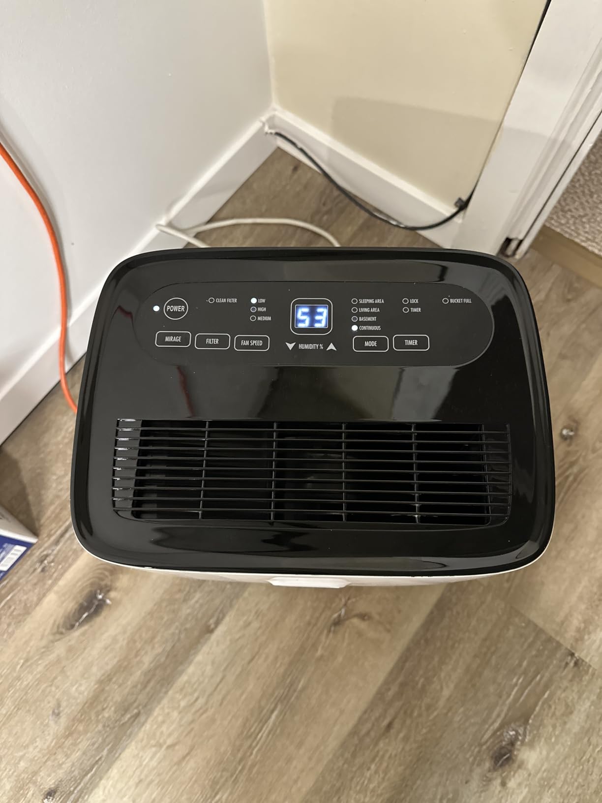 Yaufey 80 Pints Energy Star Dehumidifier for Home, Basement and Large Room up to 5000 Sq. Ft., with Drain Hose, Timer, Intelligent Humidity Control and Large Water Tank Customer Review Yaufey 80 Pints Energy Star Dehumidifier for Home, Basement and Large Room up to 5000 Sq. Ft., with Drain Hose, Timer, Intelligent Humidity Control and Large Water Tank - Customer Photo 1