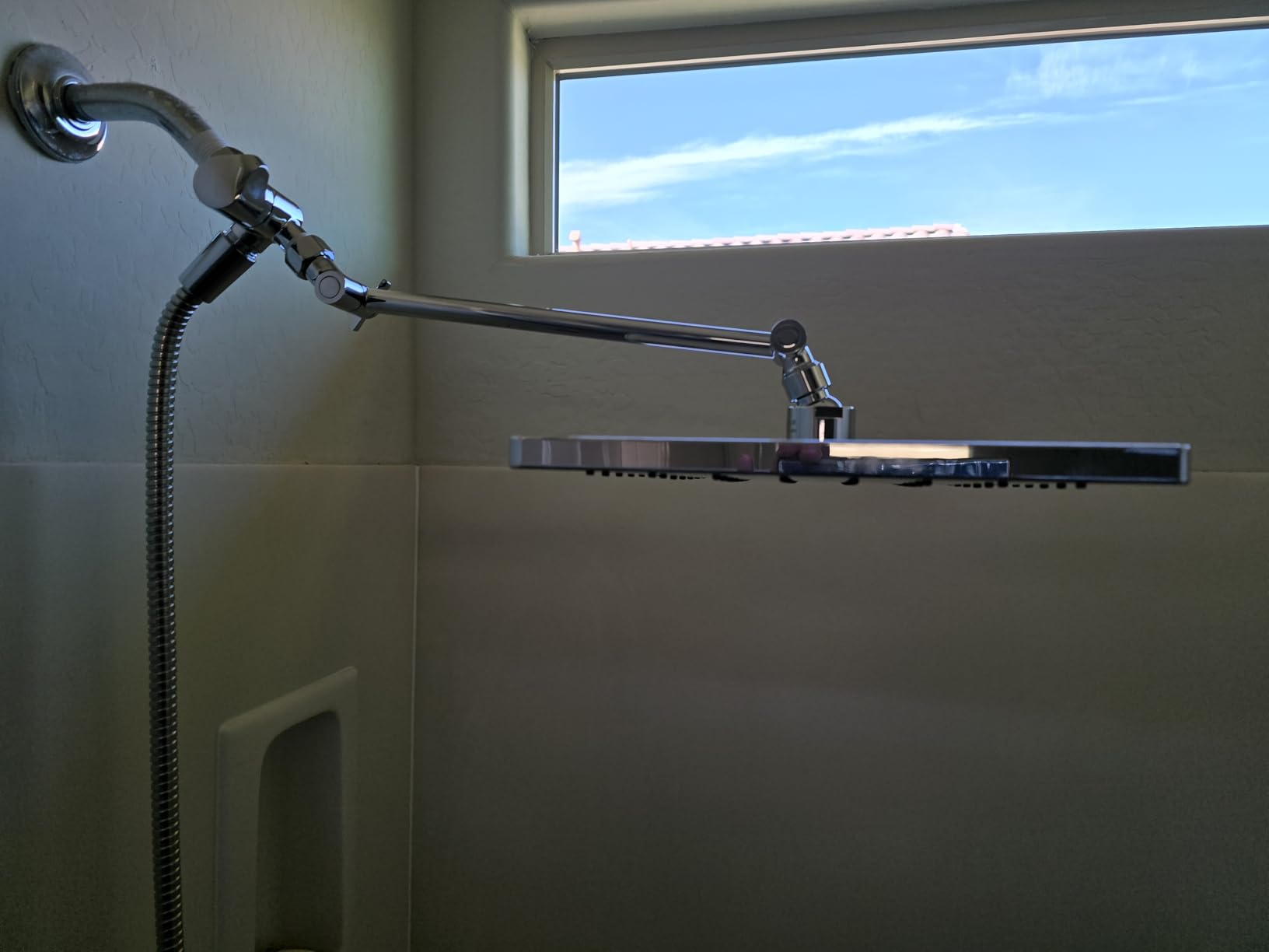 Delta Faucet 10-inch Raincan Shower Head and Hand Held Shower Combo, Brushed Nickel Square Shower Head, Rainfall Shower Head, Hand Shower, 1.75 GPM Flow Rate, Spotshield Brushed Nickel 75527-SN - Customer Photo 1
