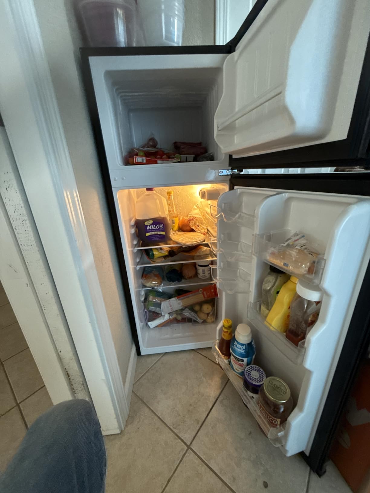 Upstreman 4.0 Cu.Ft. Mini Fridge with Freezer, Dorm Essentials, Double Door Small Refrigerator for Office, Dorm, Bedroom, Adjustable Thermostat, Large Capacity, Black-BR401 - Customer Photo 1