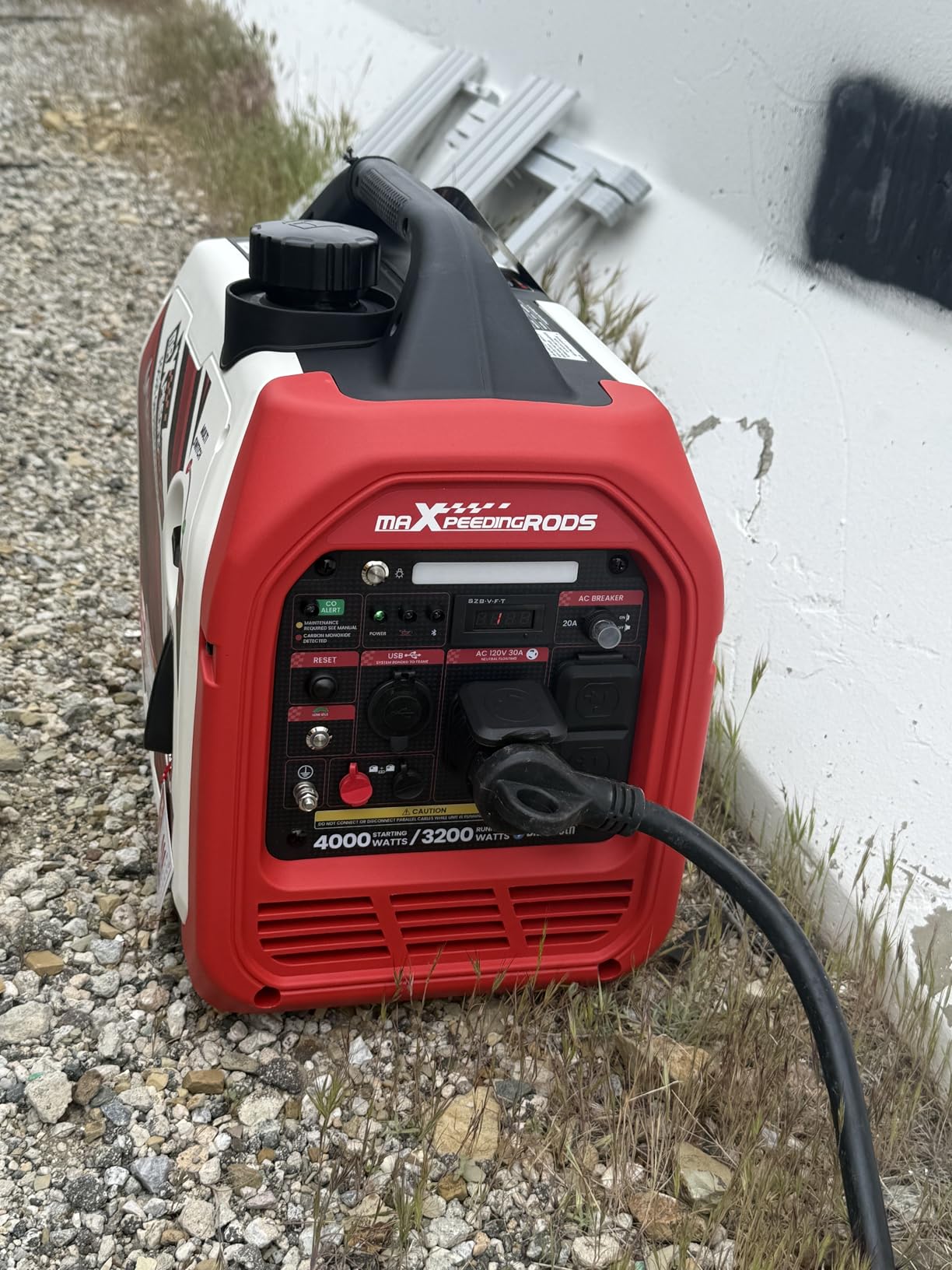 maXpeedingrods 4000 Watt Inverter Generator Portable, Bluetooth® App Remote Data Monitor, RV Ready, Gas Powered Generator with CO Alarm for Outdoor Camping, Home Backup - Customer Photo 1