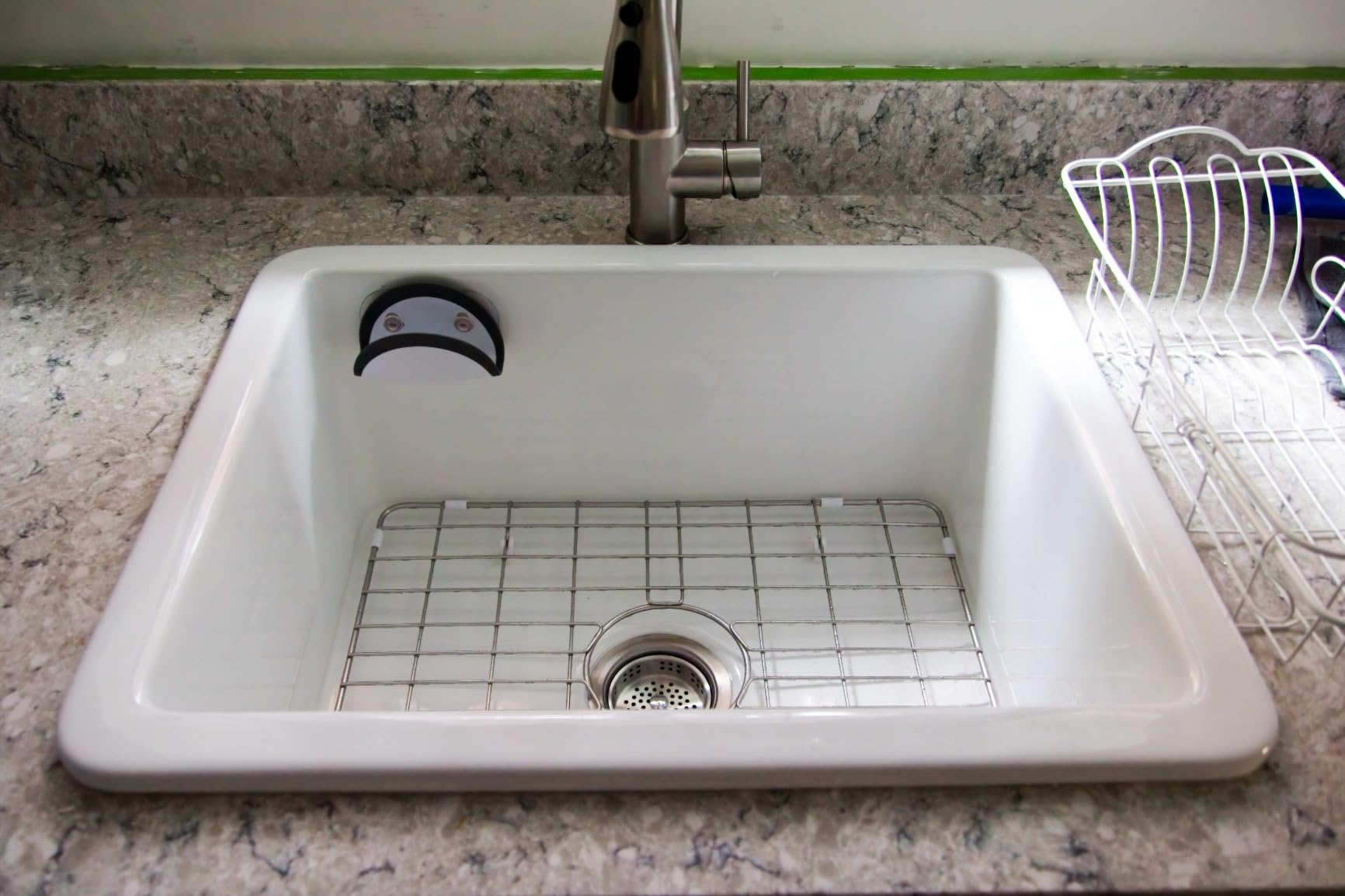 Undermount Kitchen Sink White 27 x 19 Inch,10