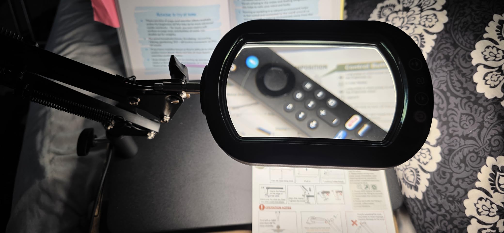 Drdefi 10X Square Magnifying Glass with Light and Stand, Real Glass LED Lighted Magnifier, 5 Color Modes Stepless Dimmable, Hands-Free Mag Desk Lamp with Clamp for Reading Craft Hobby Close Work - Customer Photo 1