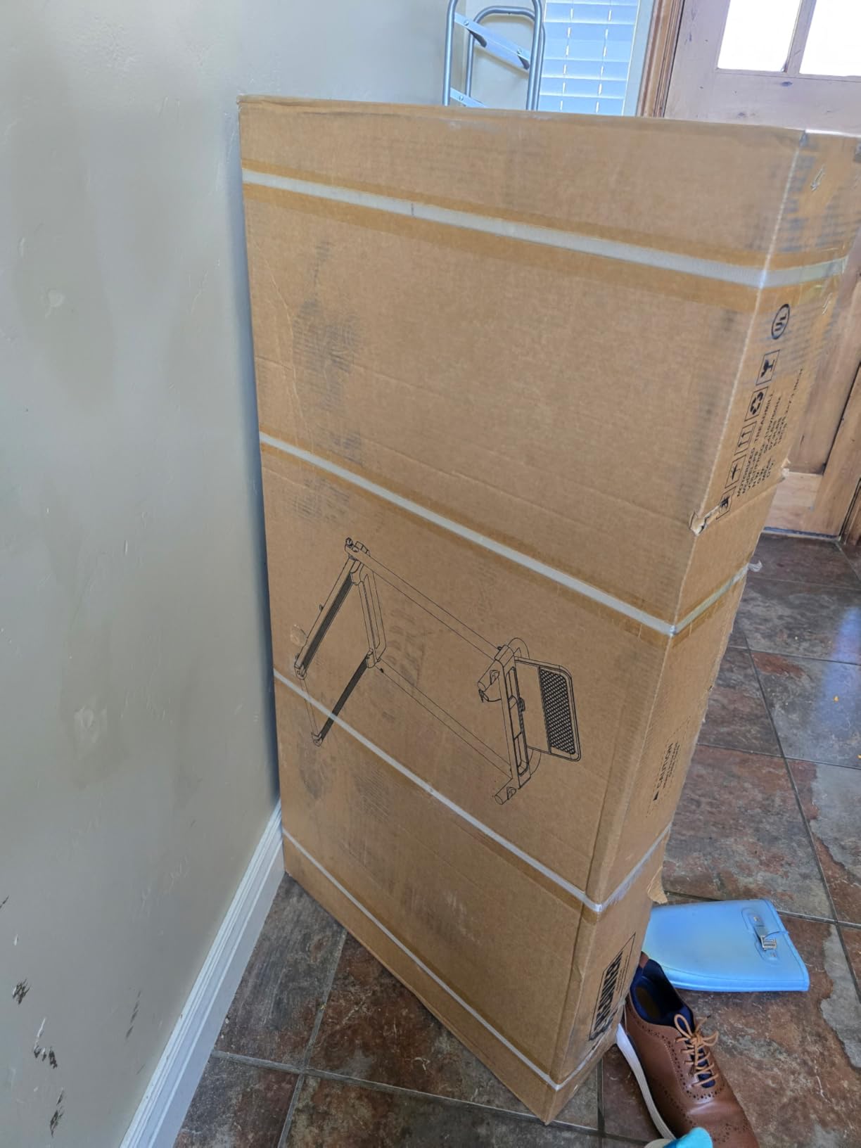 LONTEK Treadmills for Home, 15% Incline Treadmill, Folding Treadmill Filpped Screen and Heart Rate Sensor, 3.0HP Quiet Brushless Dual Cushion System, 300lbs Weight Capacity - Customer Photo 3